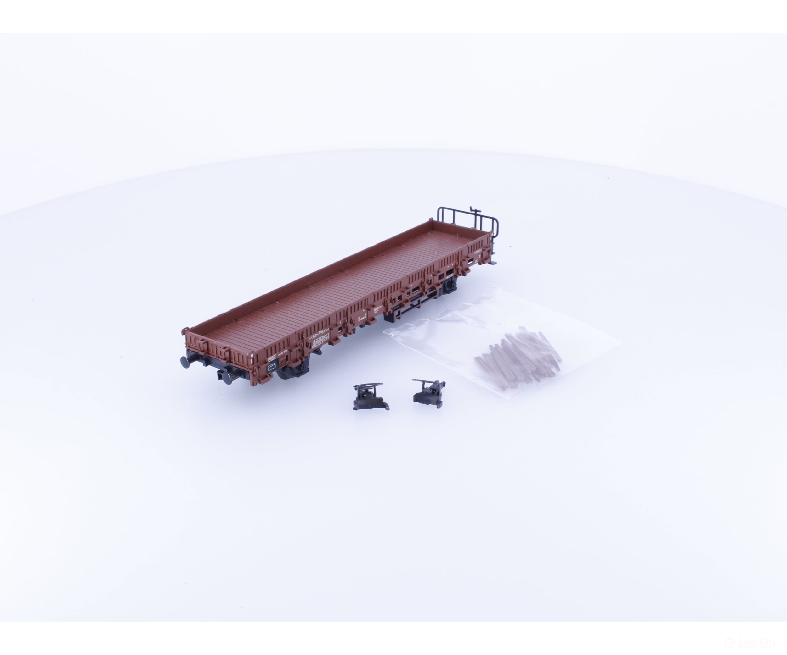 Marklin 3333978-1 HO DB Low Side Flat Car #4 with Stakes 978-1 European Freight Cars