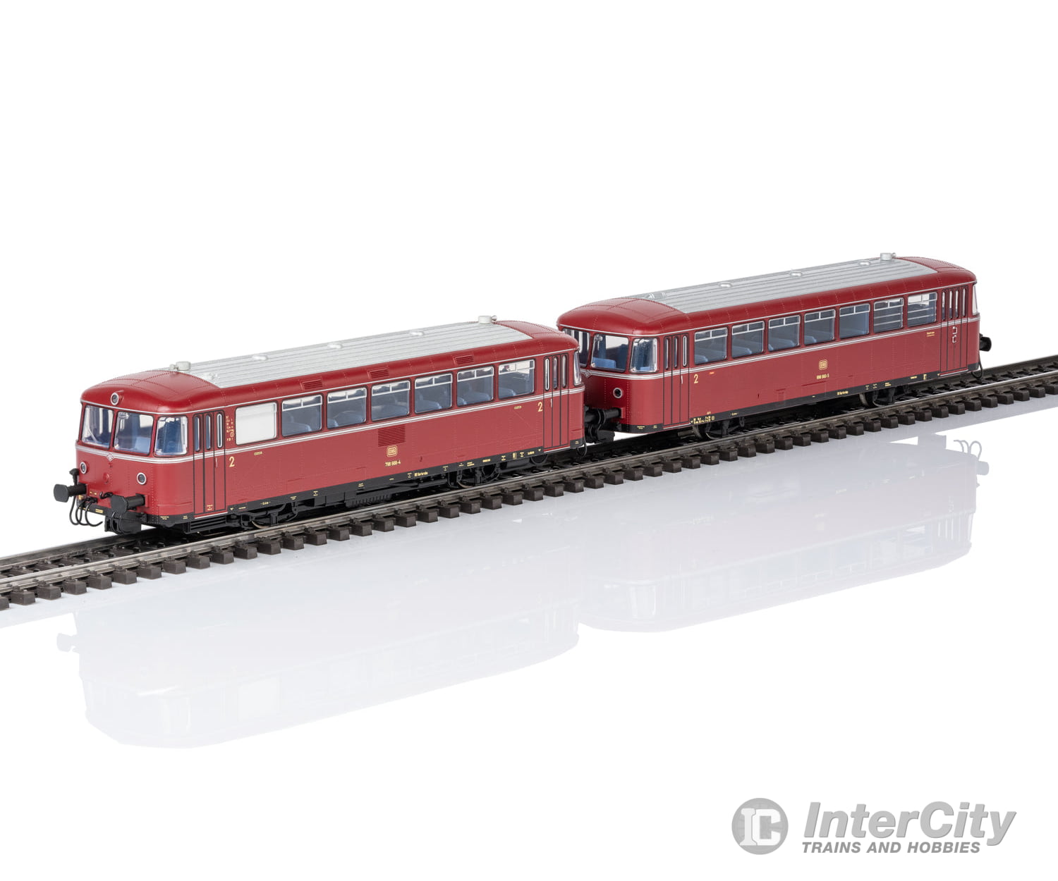 Marklin 38980 HO DB Class 798 Rail Bus with Class 998 Control Car MFX+ Digital Sound European Locomotives