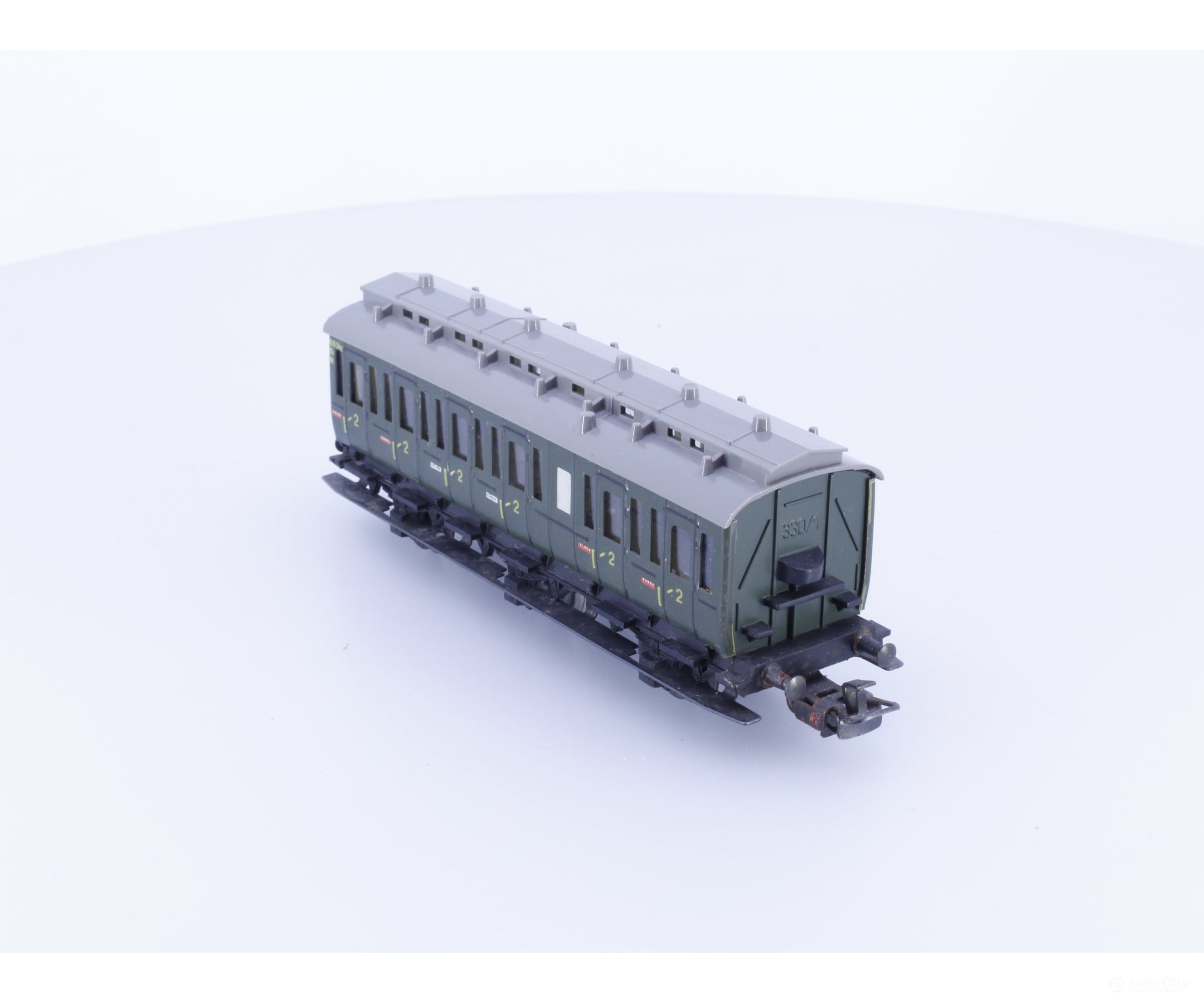 Marklin 4004 DB 2nd Class Passenger Car - European Passenger Cars