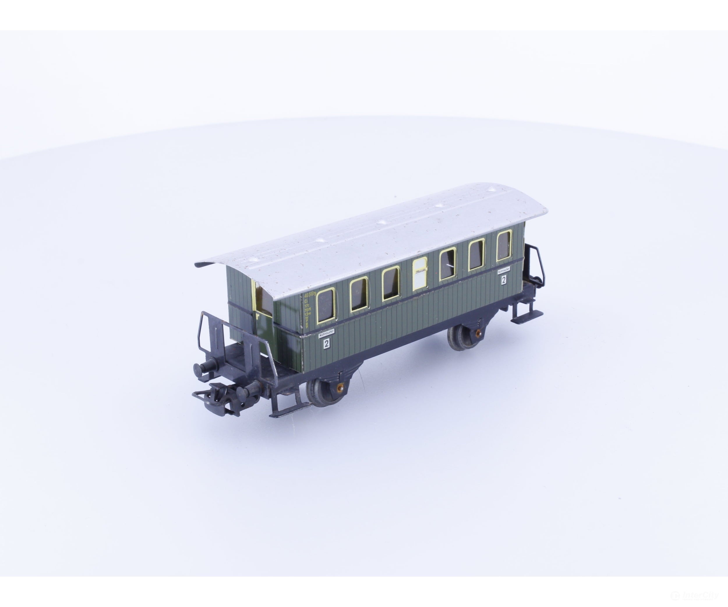 Marklin 4040 HO DB 2nd Class Passenger Car (#3) - European Passenger Cars
