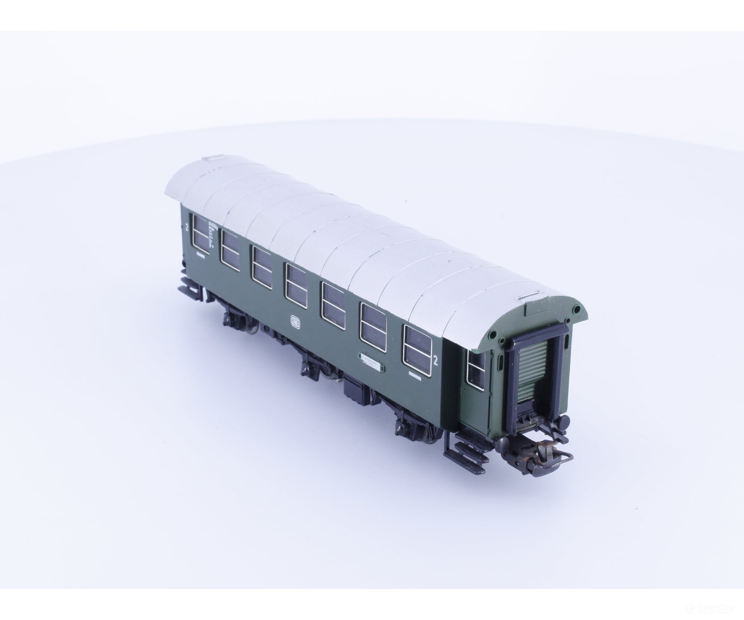 Marklin 4079 HO DB 2nd Class Passenger Car (#2) - European Passenger Cars