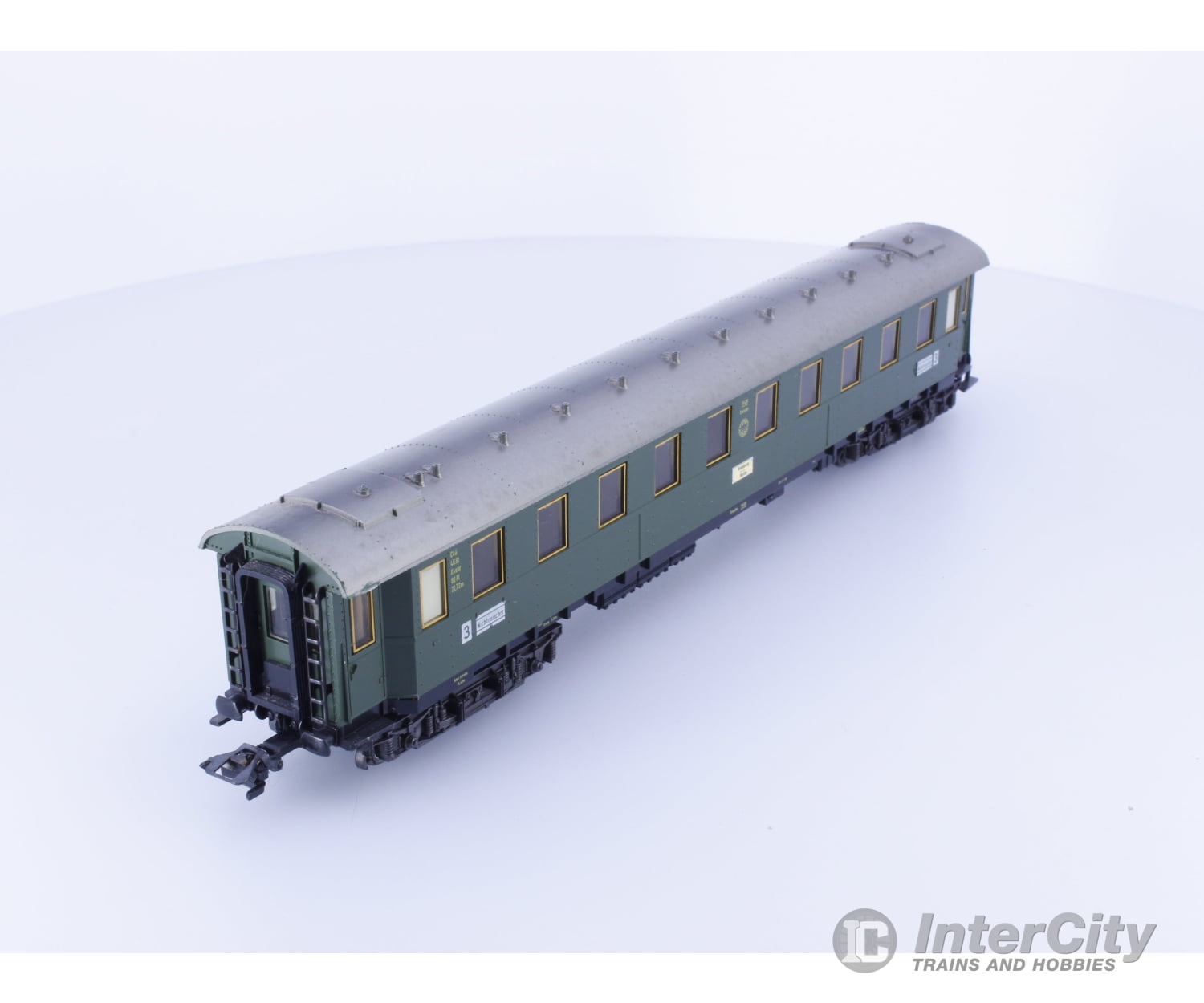 Marklin 4121 HO DR 3rd Class Passenger Car European Passenger Cars