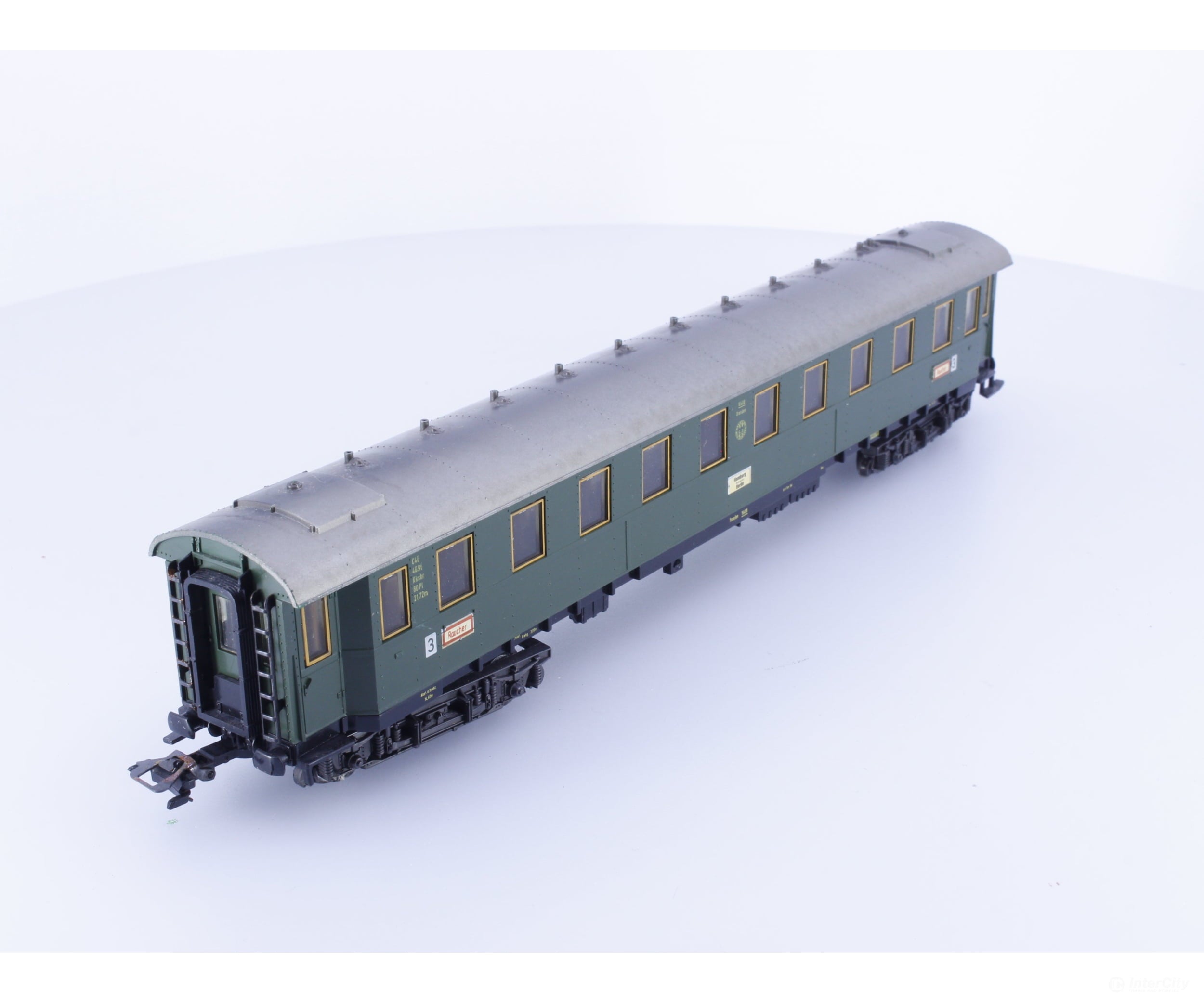 Marklin 4141 HO DR 3rd Class Passenger Car (#1) - European Passenger Cars
