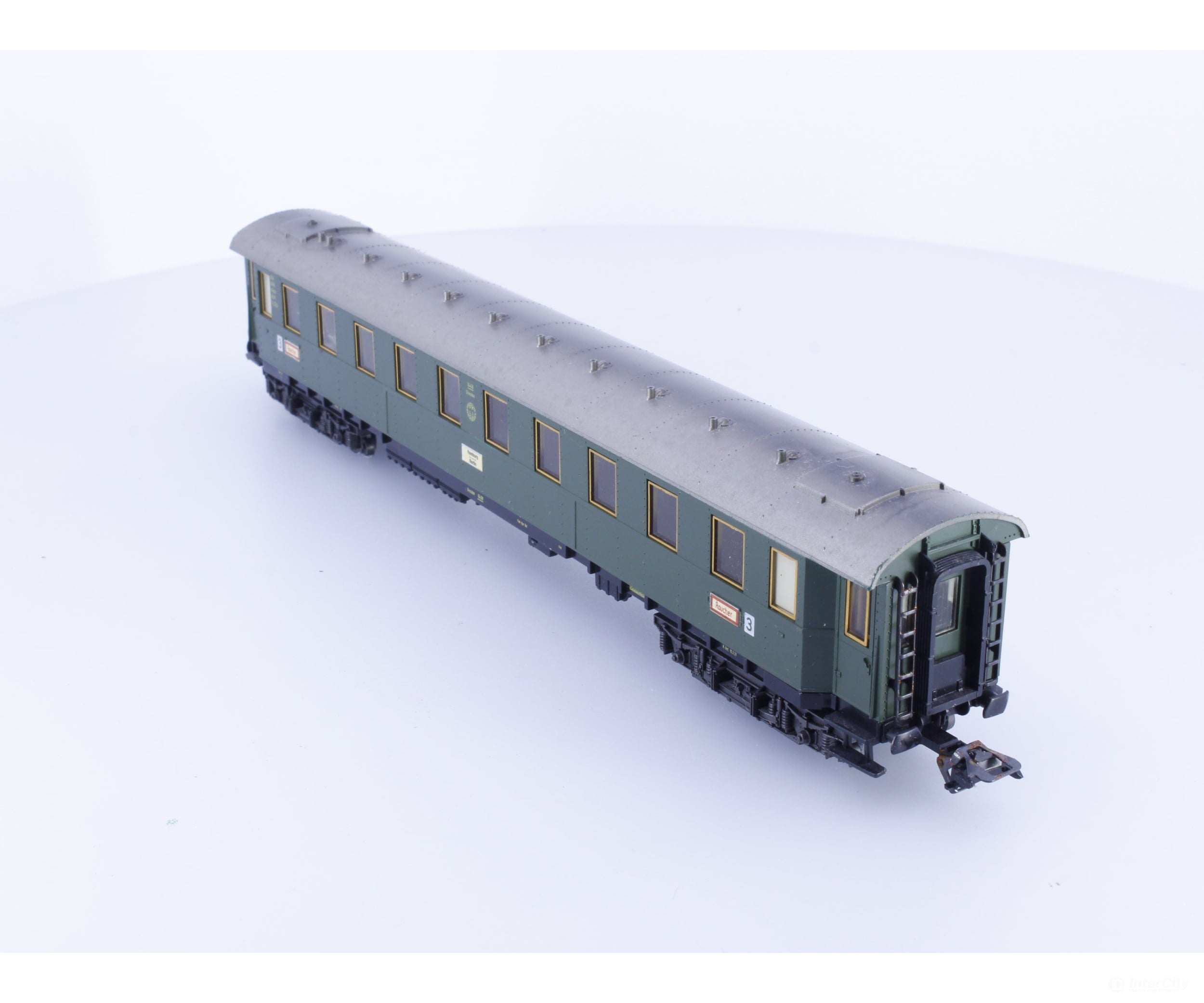 Marklin 4141 HO DR 3rd Class Passenger Car (#1) - European Passenger Cars