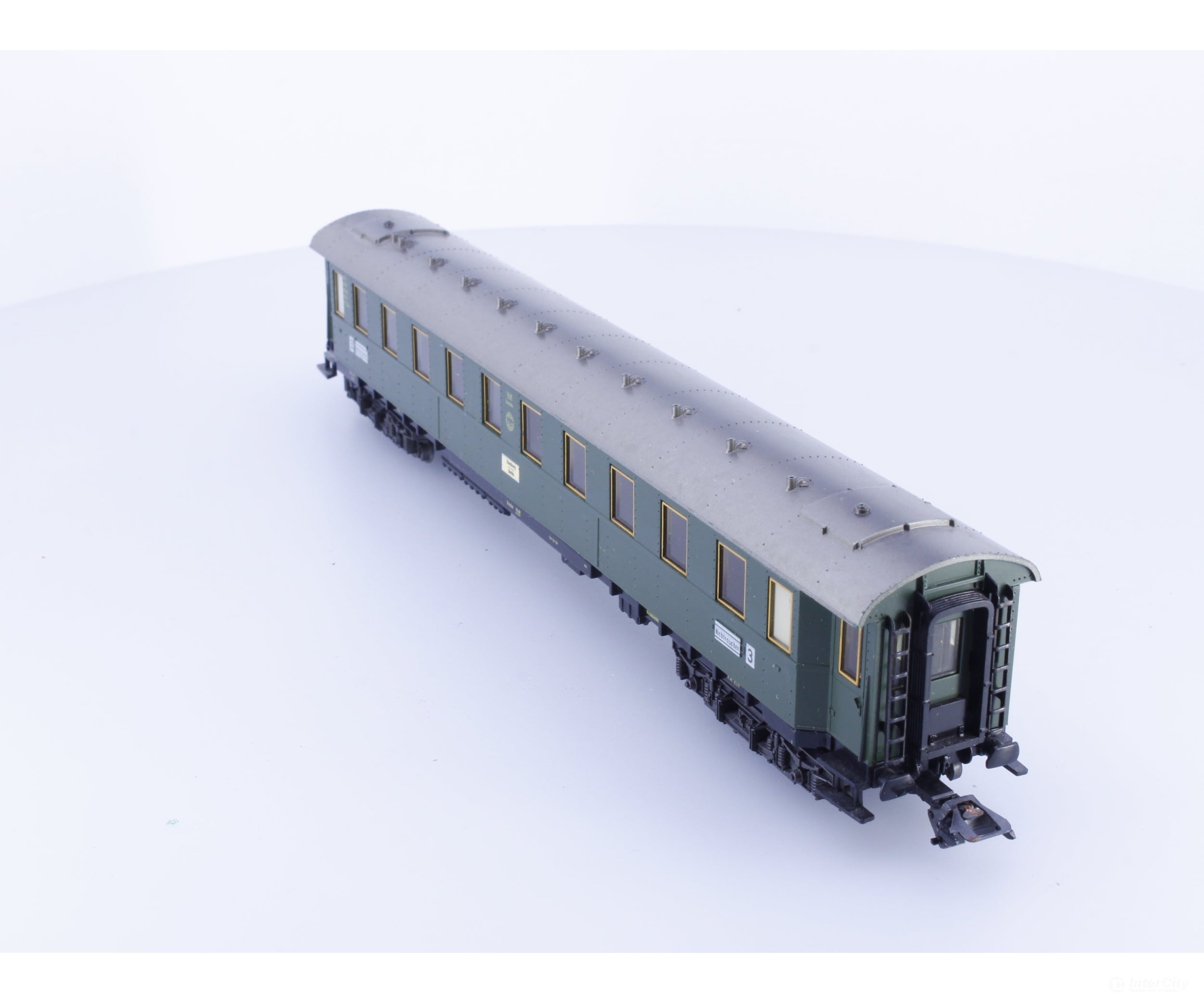 Marklin 4141 HO DR 3rd Class Passenger Car - European Passenger Cars