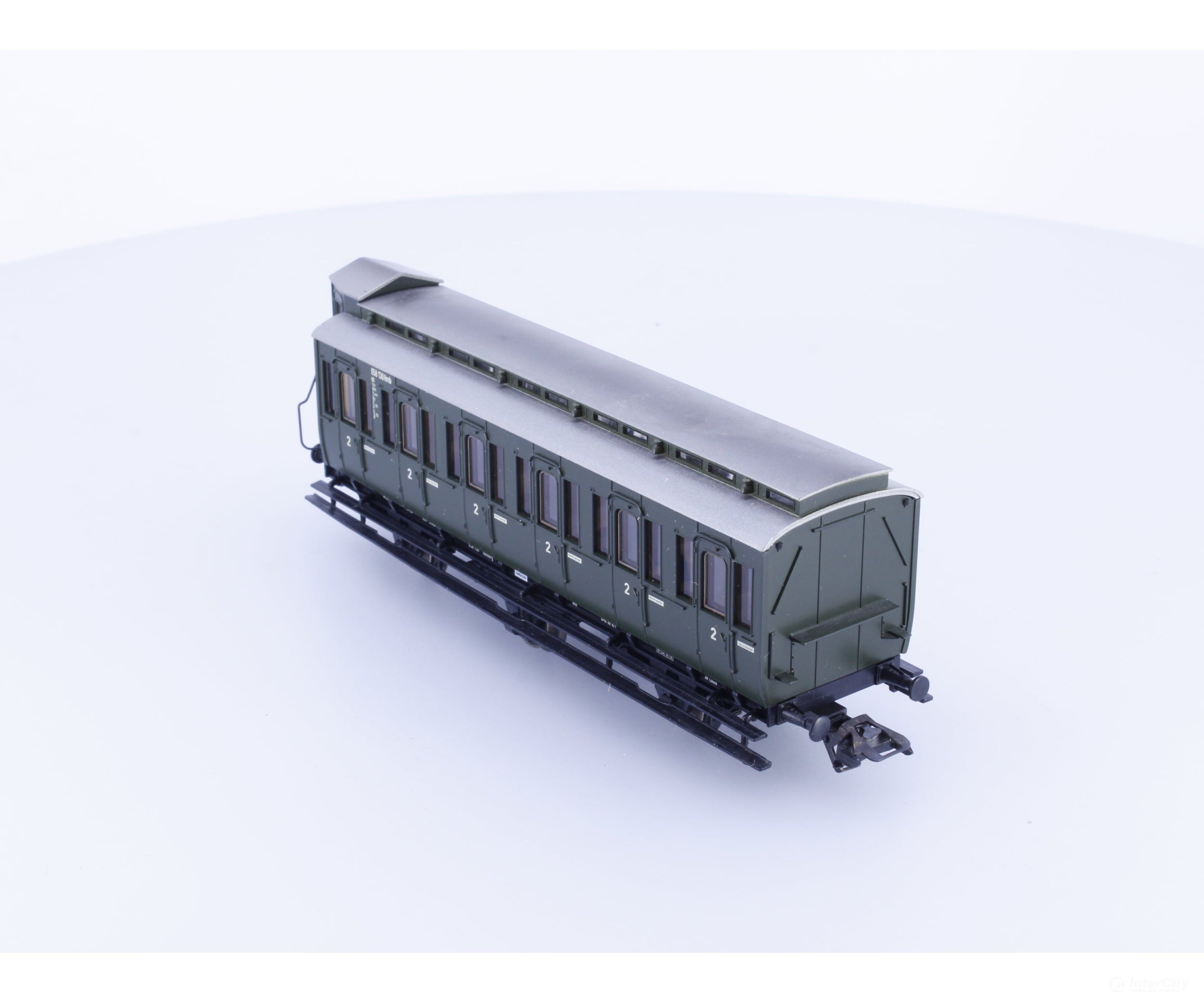 Marklin 4201 HO DB 2nd Class Passenger Car - European Passenger Cars