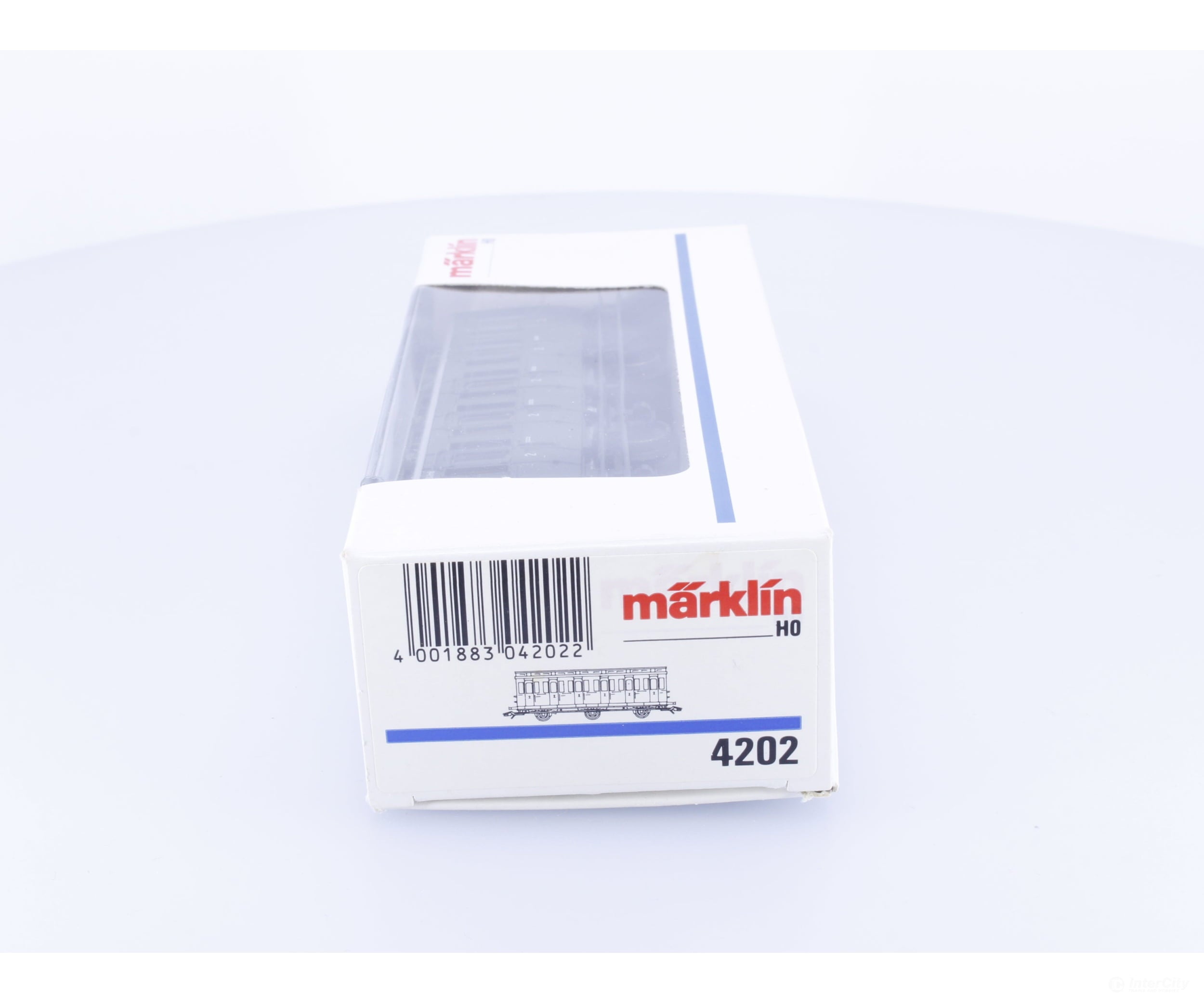 Marklin 4202 HO DB 2nd Class Passenger Car (#3) - European Passenger Cars