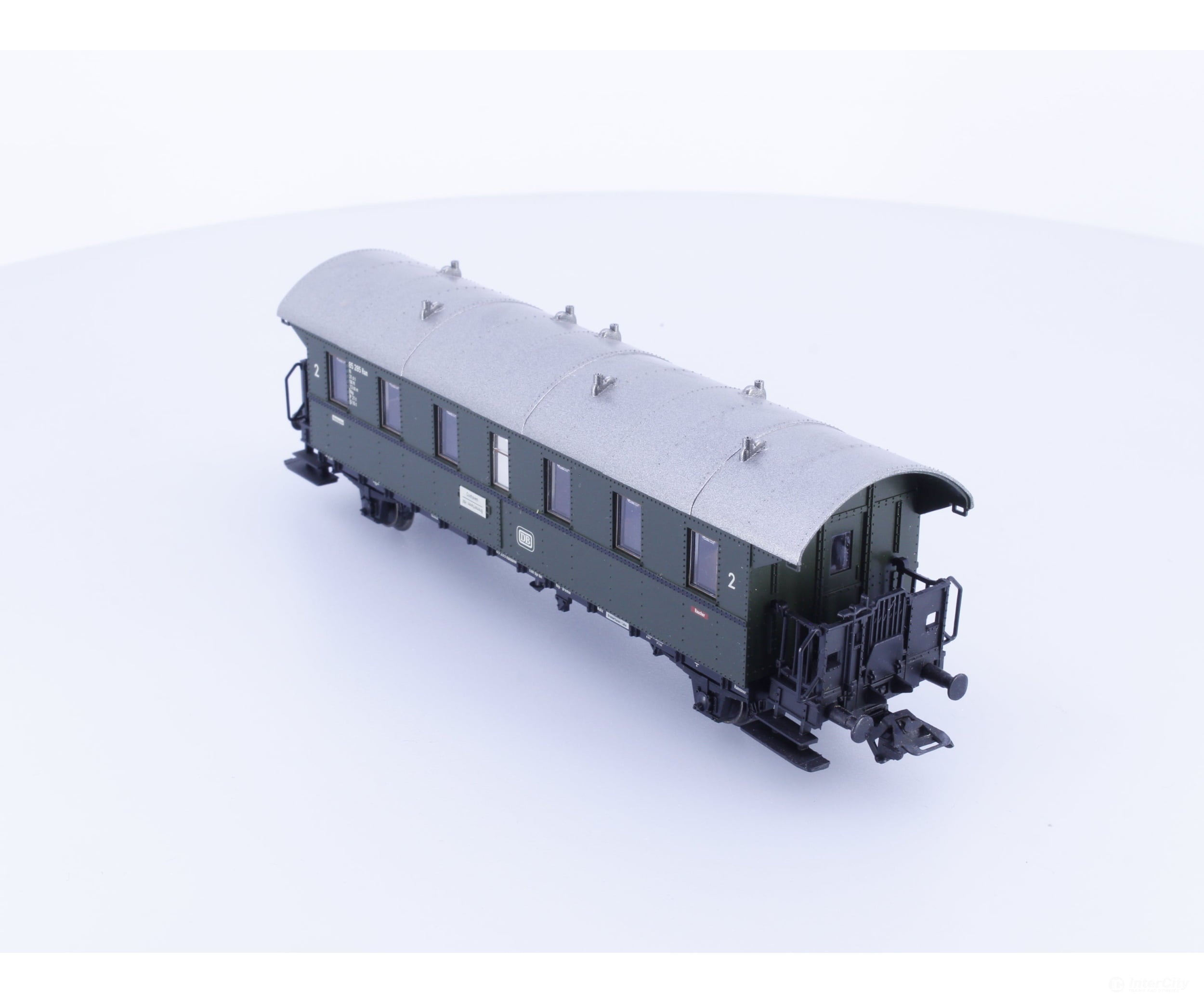 Marklin 4314 HO DB 2nd Class Passenger Car (#1) - European Passenger Cars