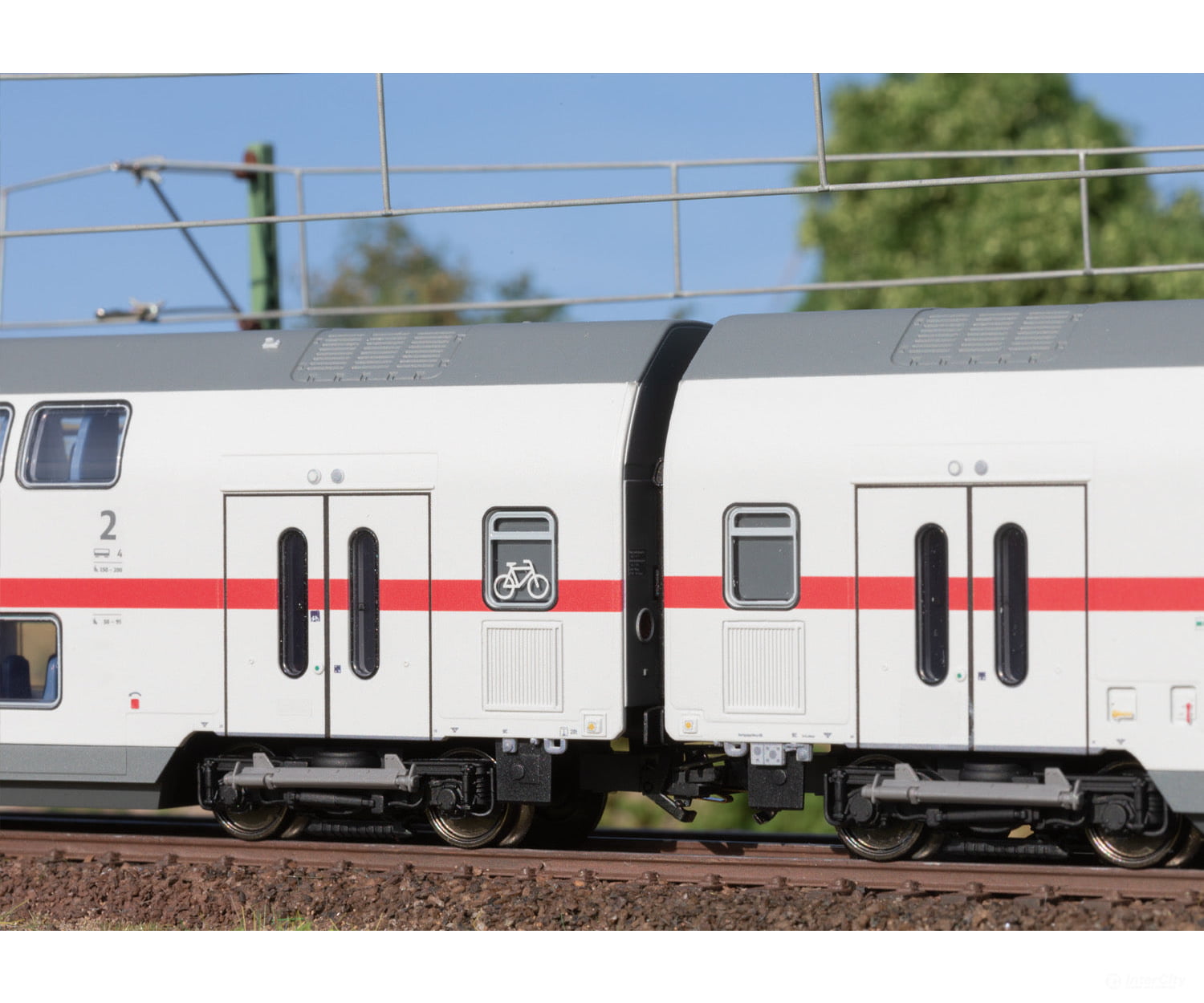 Marklin 43487 DB AG IC2 Type DBpza 682.2 Bi-Level Intermediate Car, 2nd Class - Default Title (IC-MARK-43487)