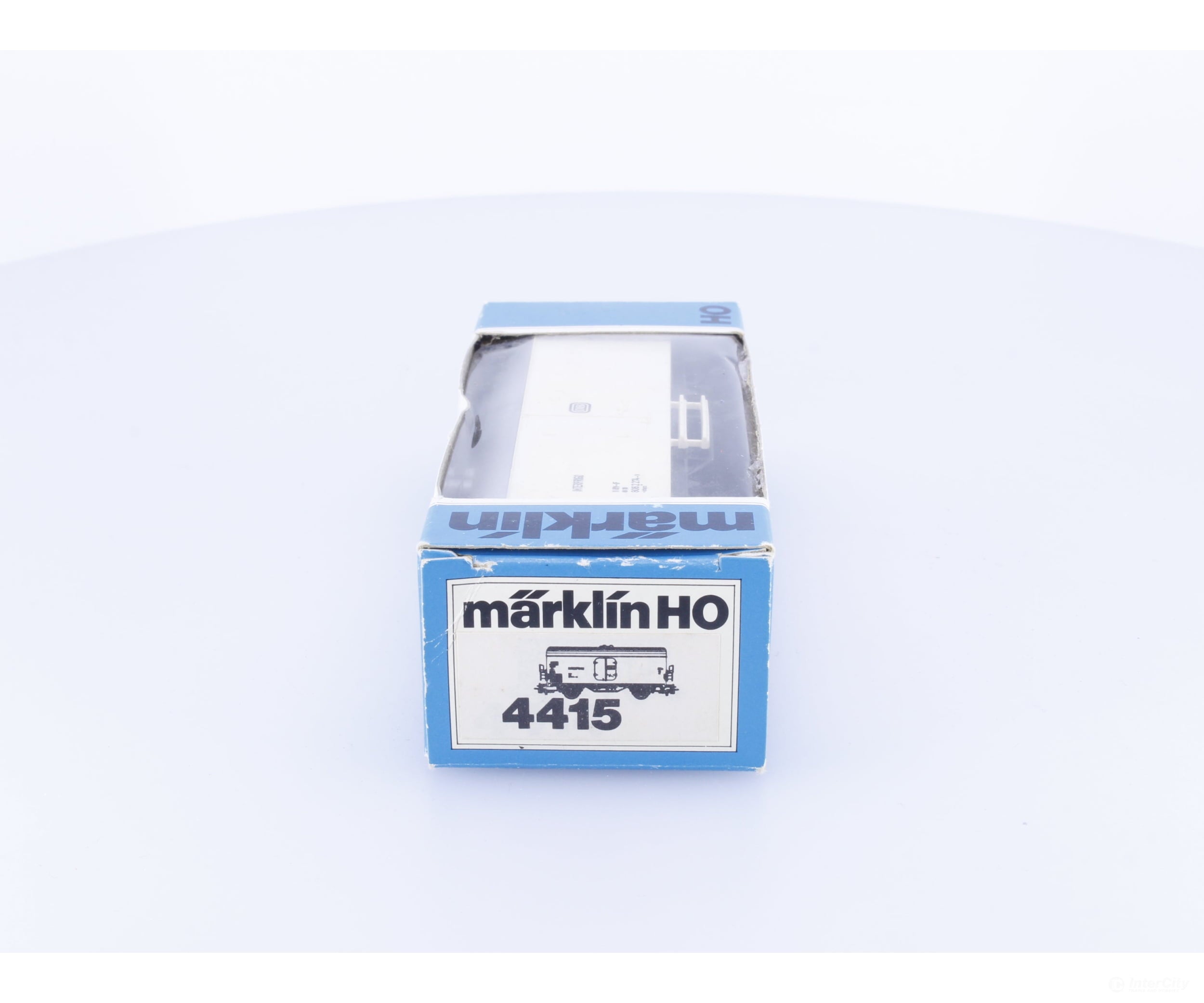 Marklin 4415 HO DB Refrigerator Car - European Freight Cars