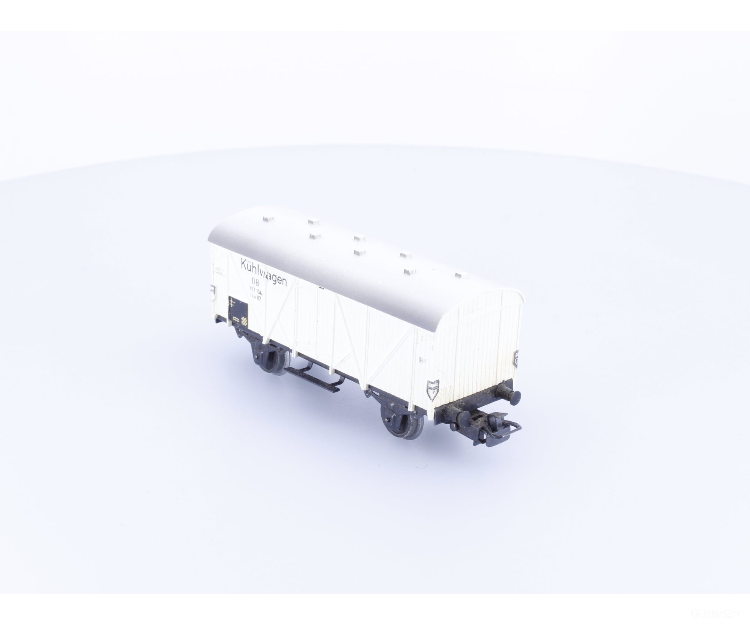 Marklin 4508 HO DB Refrigerator Car 327154 European Freight Cars