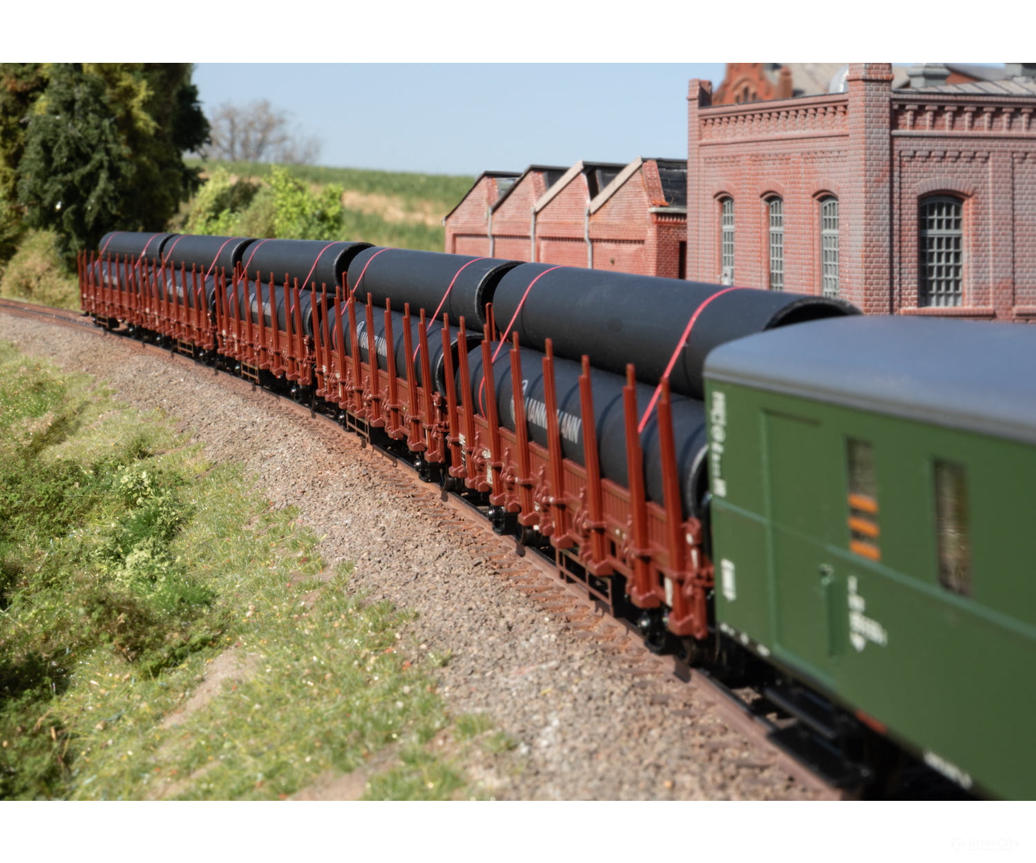 Marklin 46563 HO DB Stake Car Set 1 Loaded with Steel Pipes (MHI Exclusive Item) - European Freight Cars