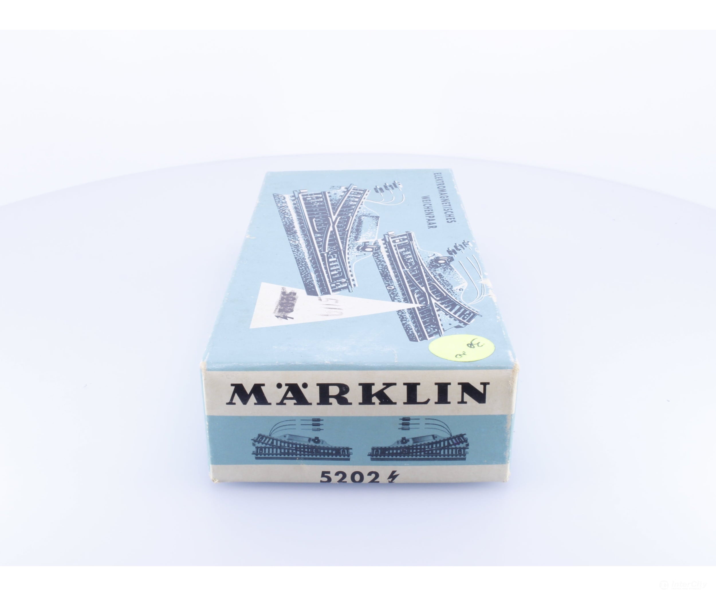 Marklin 5119R/5118L HO 1 Pair of M Track Electric Turnouts - Track & Turnouts