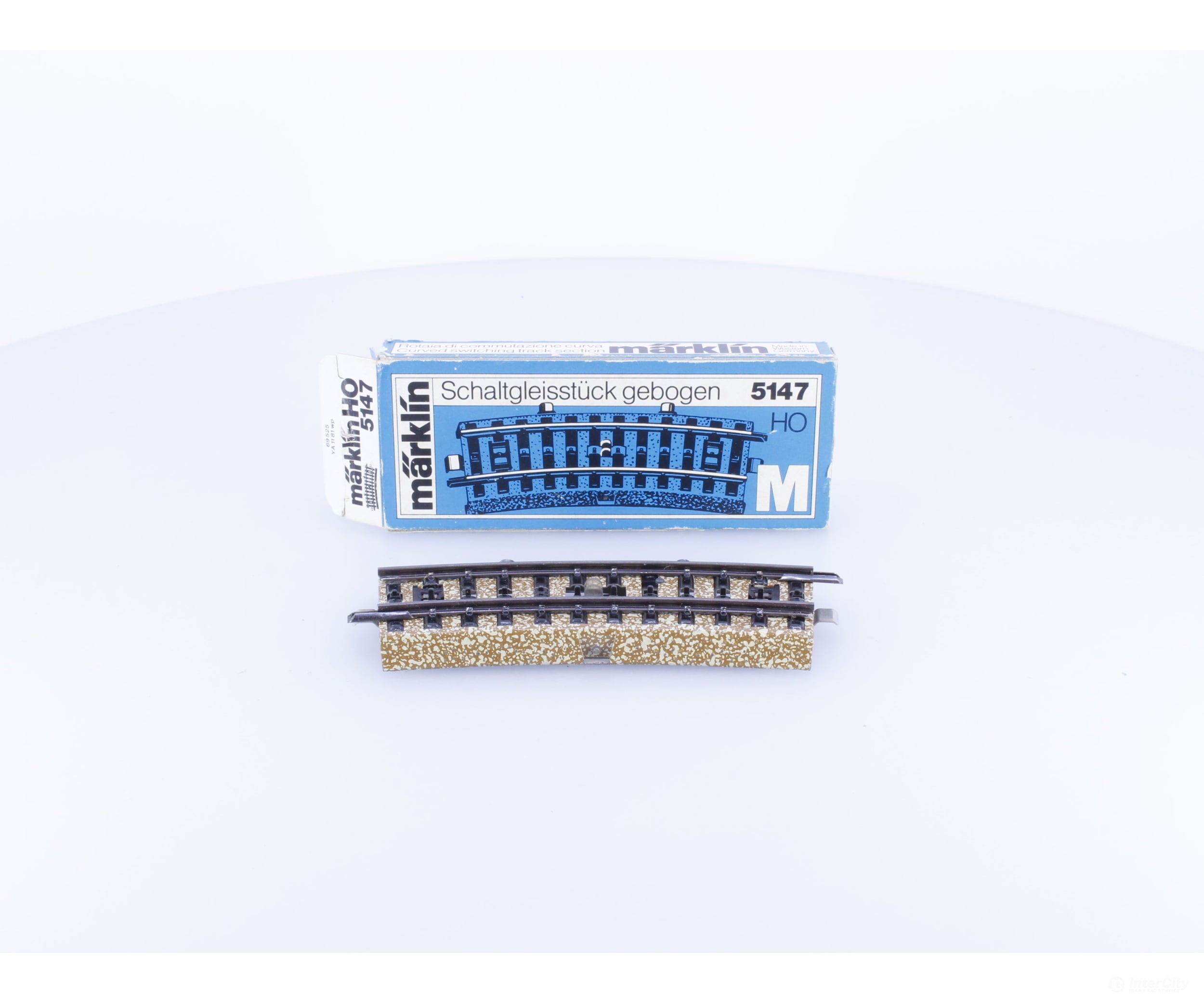 Marklin 5147 HO Curved Switch Section M Track (#1) - Track & Turnouts