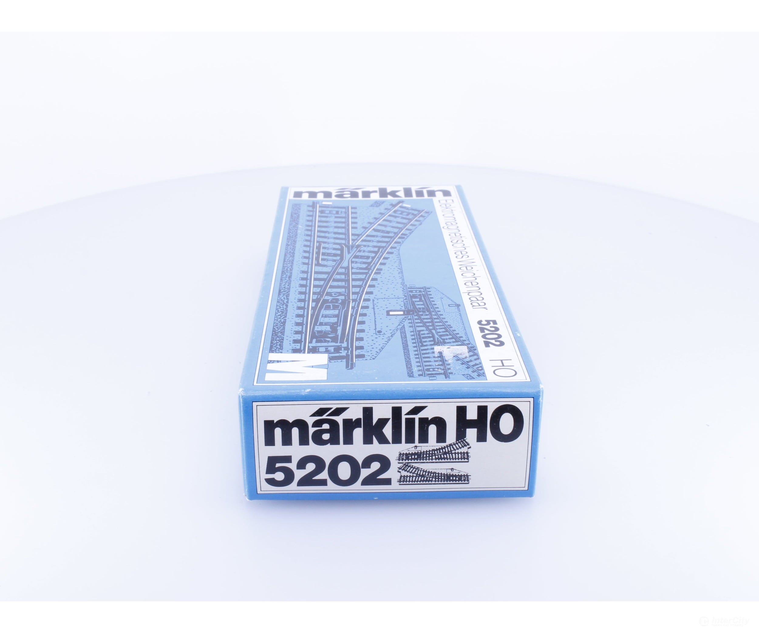 Marklin 5202 HO 1 Pair of 5202 Electric Left and Right M Track Turnouts (#1) - Track & Turnouts