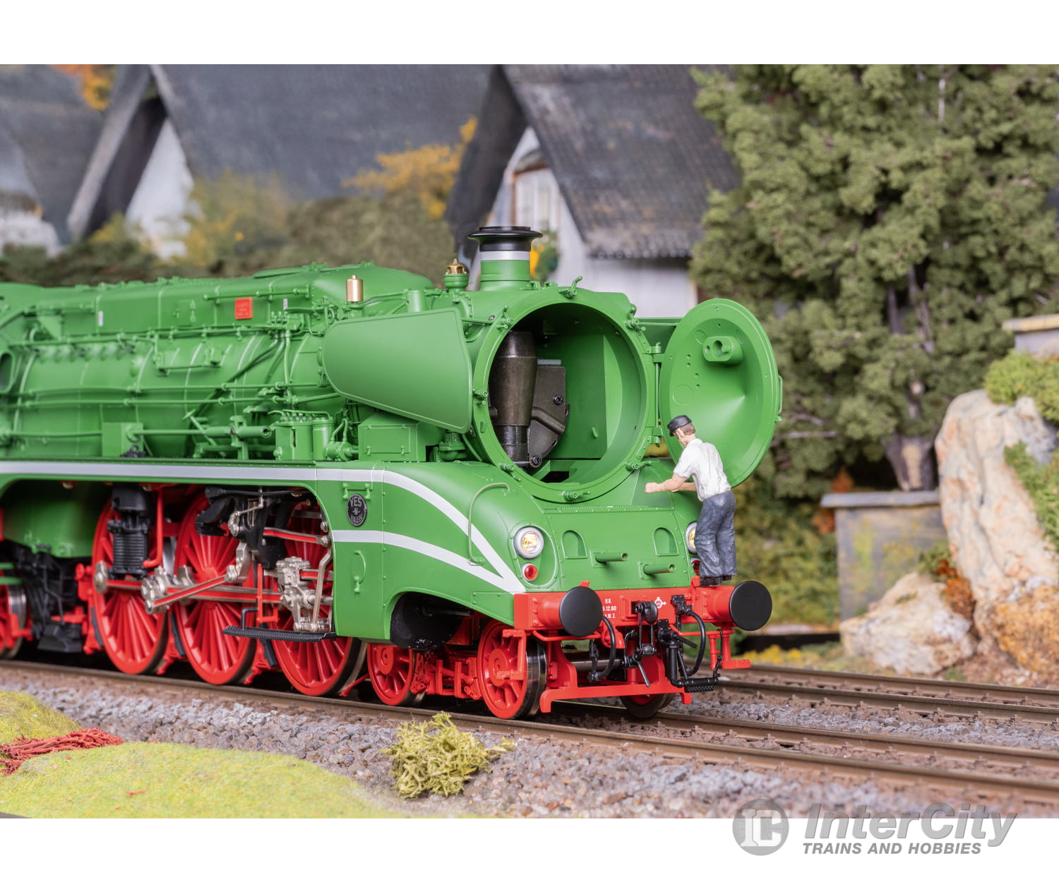 Marklin 55128 1 DR Class 18 Steam Locomotive MFX Digital Sound European Locomotives