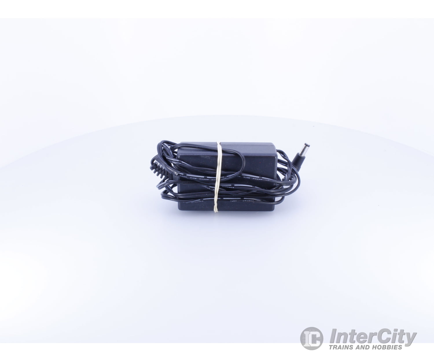 Marklin 66361 HO 220V 36VA Power Transformer w/ European Plug Analog Throttles & Power