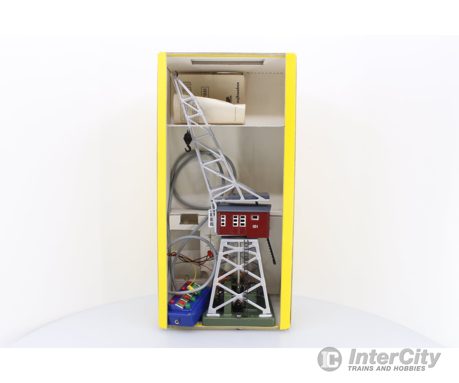 Marklin 7051 HO Powered Crane with Lift and Operating Magnet Structures