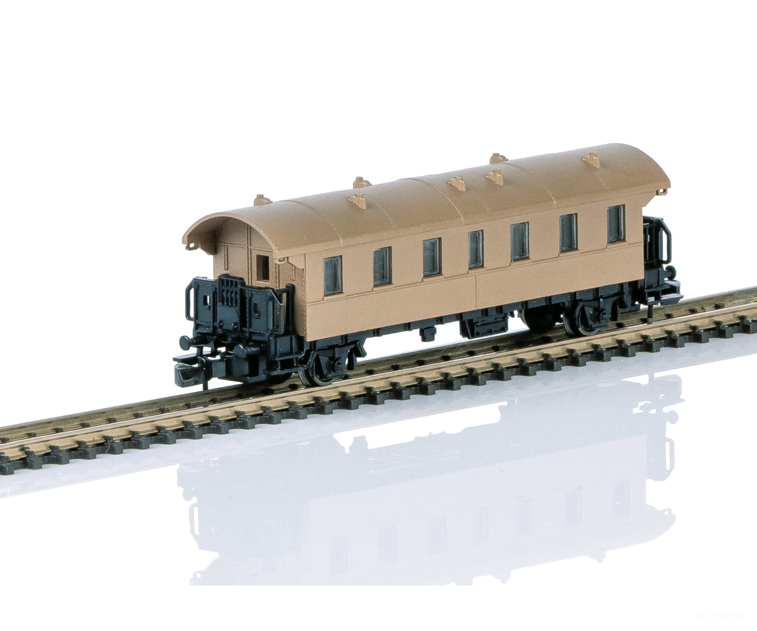 Marklin 87519 Z Two-Axle Passenger Car with a Real Bronze Body - European Passenger Cars