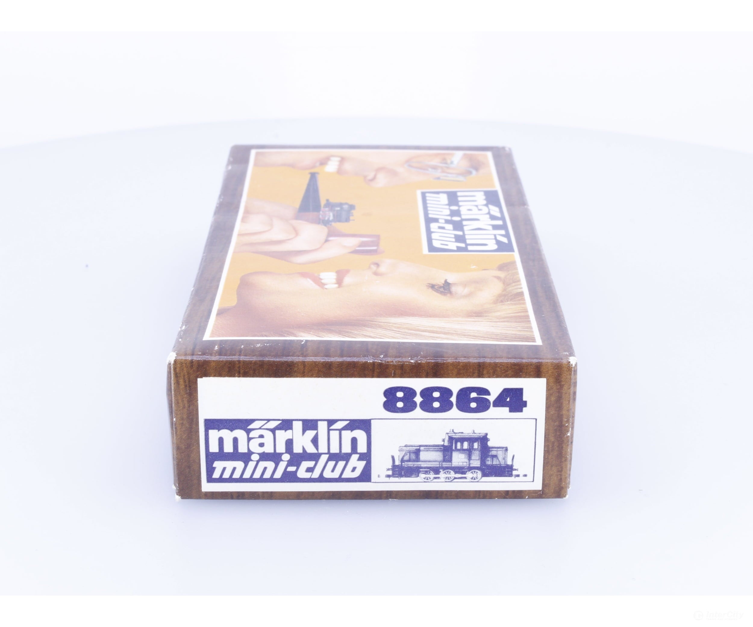 Marklin 8864 Z Mini-Club BR 260 Diesel Locomotive DB (Germany) 260417-1 Analog DC - Locomotives