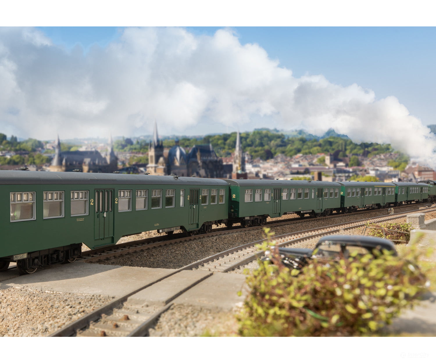 Marklin 43546 SNCB M2 Passenger Car Set - Default Title (IC-MARK-43546)