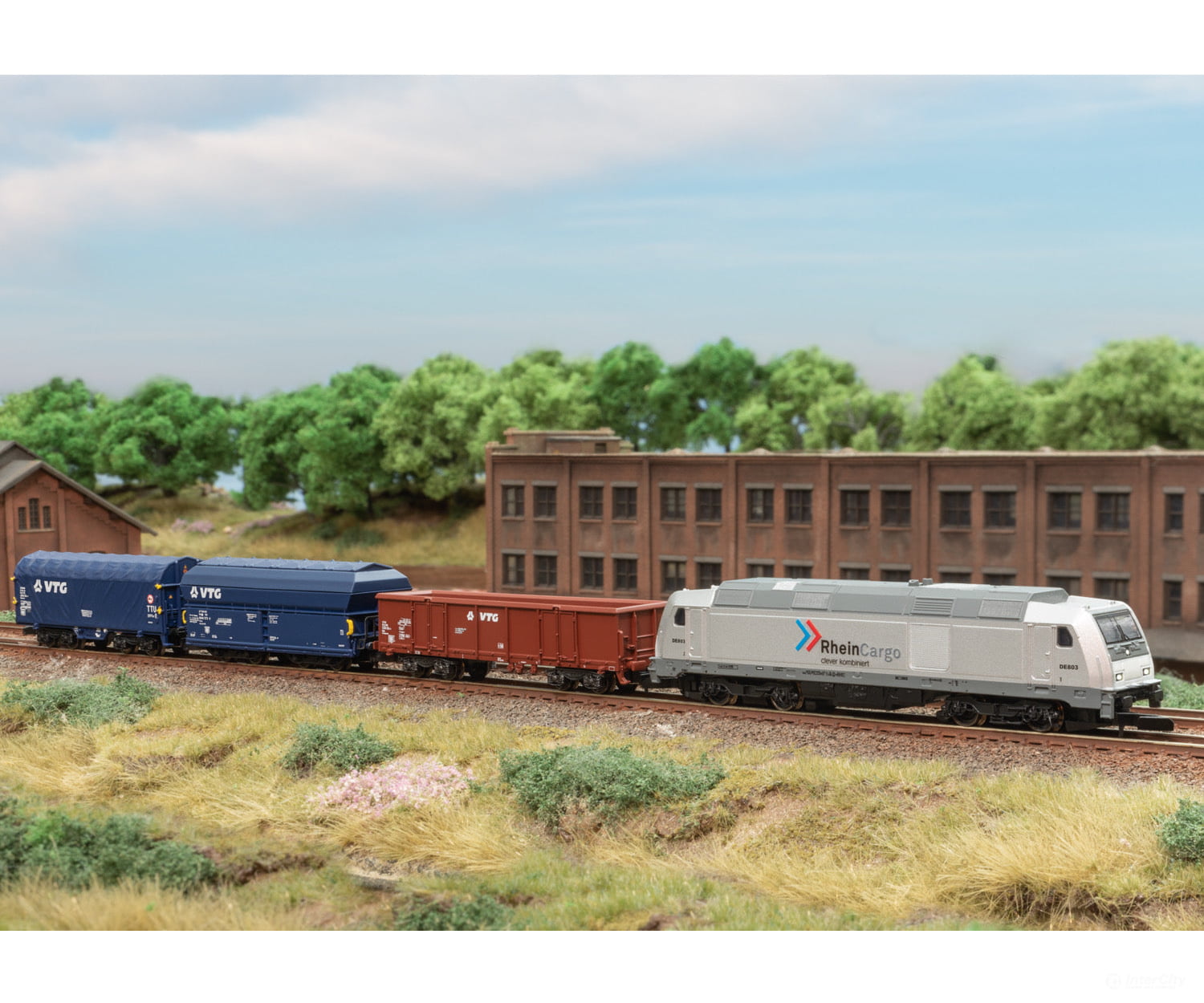 Marklin 81875 Modern Freight Service Starter Set with a Class 285 Diesel Locomotive - Default Title (IC-MARK-81875)