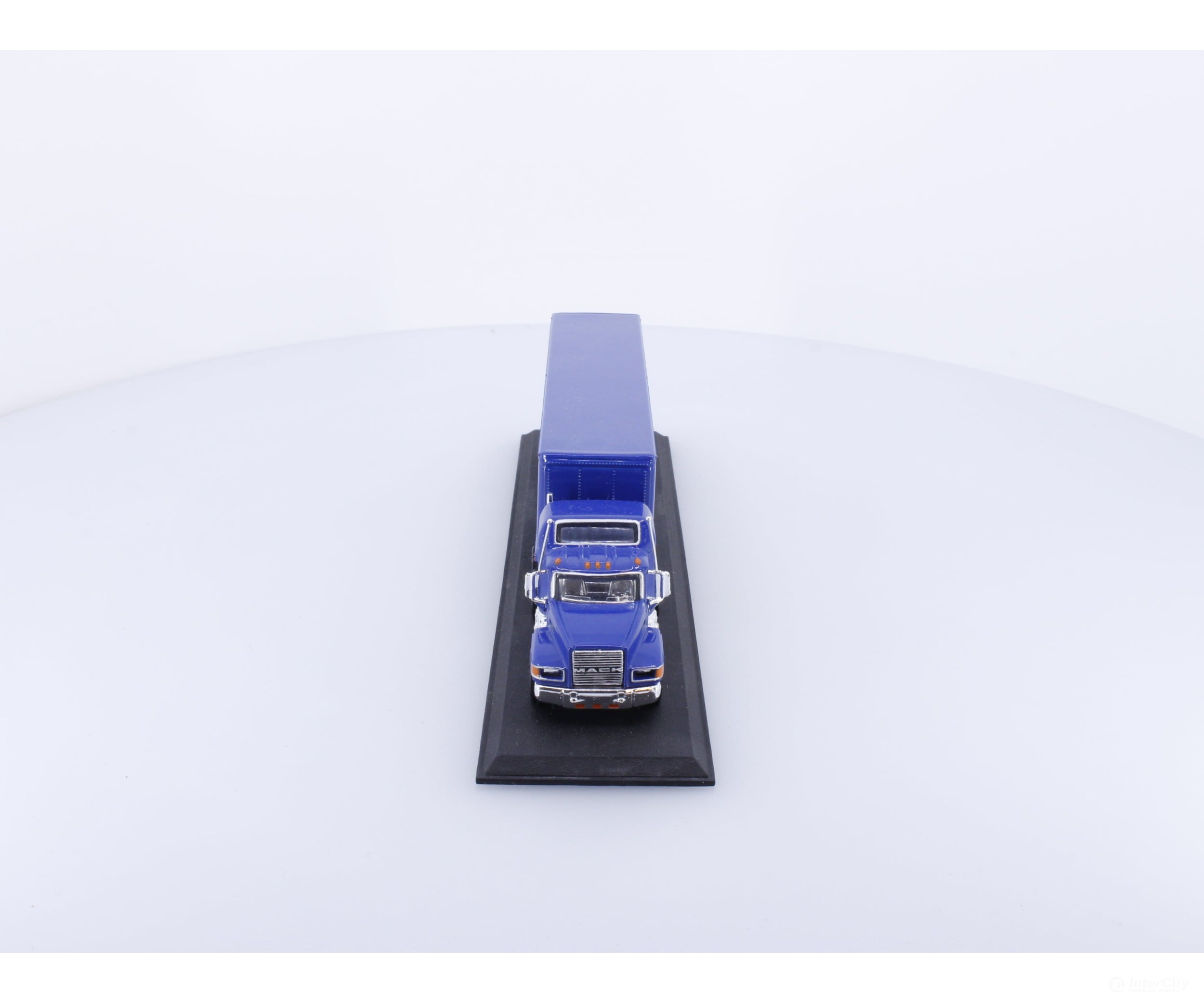 Matchbox CCY05/C-M HO Special Edition Labatts Blue Semi Truck and Trailer Cars & Trucks