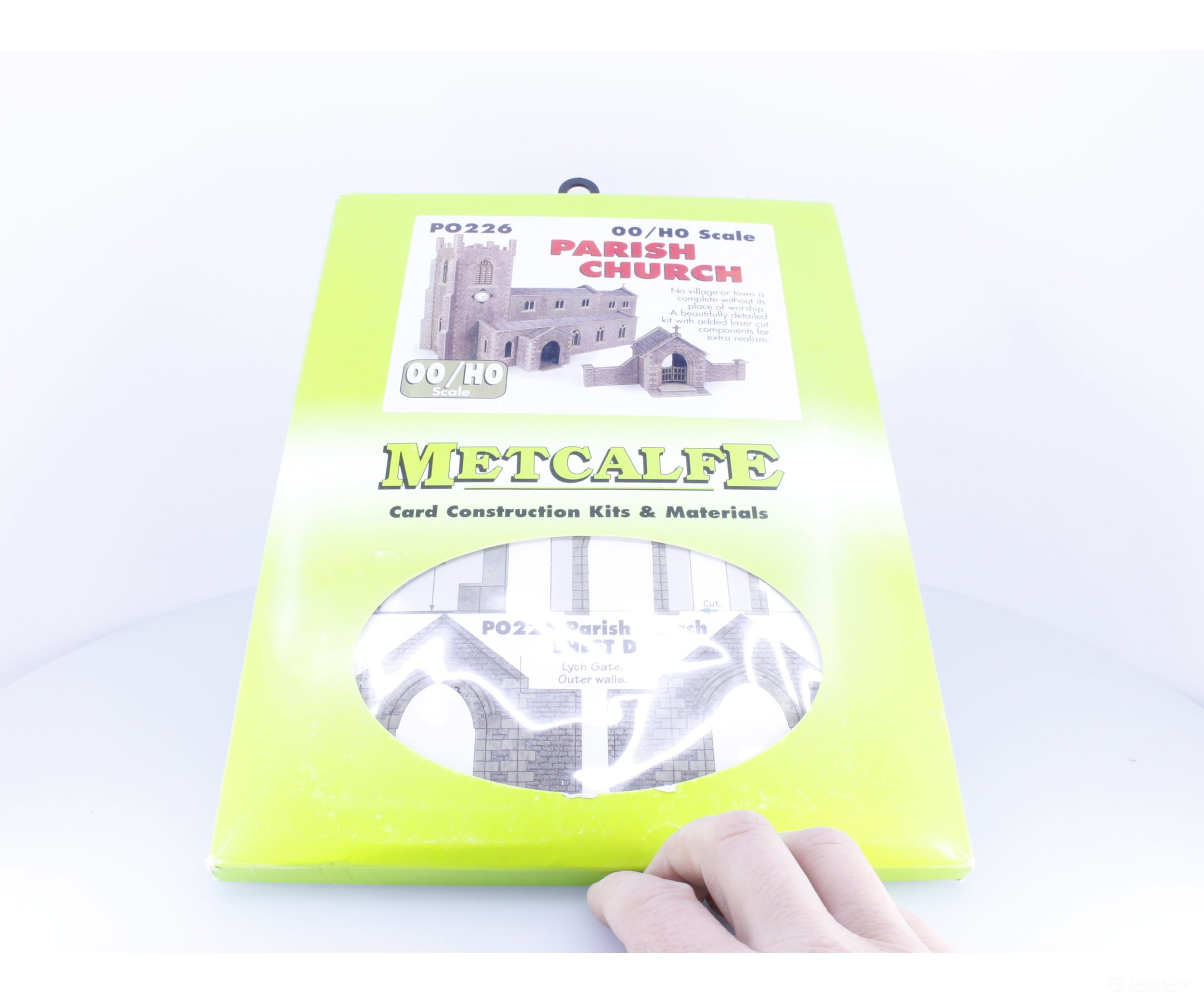 Metcalfe PO226 HO OO/HO Scale Parish Church Structures