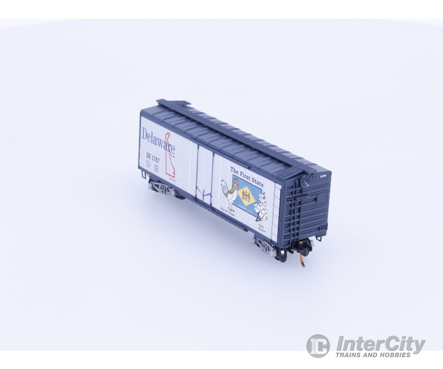 Micro Trains 02100414 N 40’ Plug Door Boxcar Delaware State Car (DE) 1787 Freight Cars