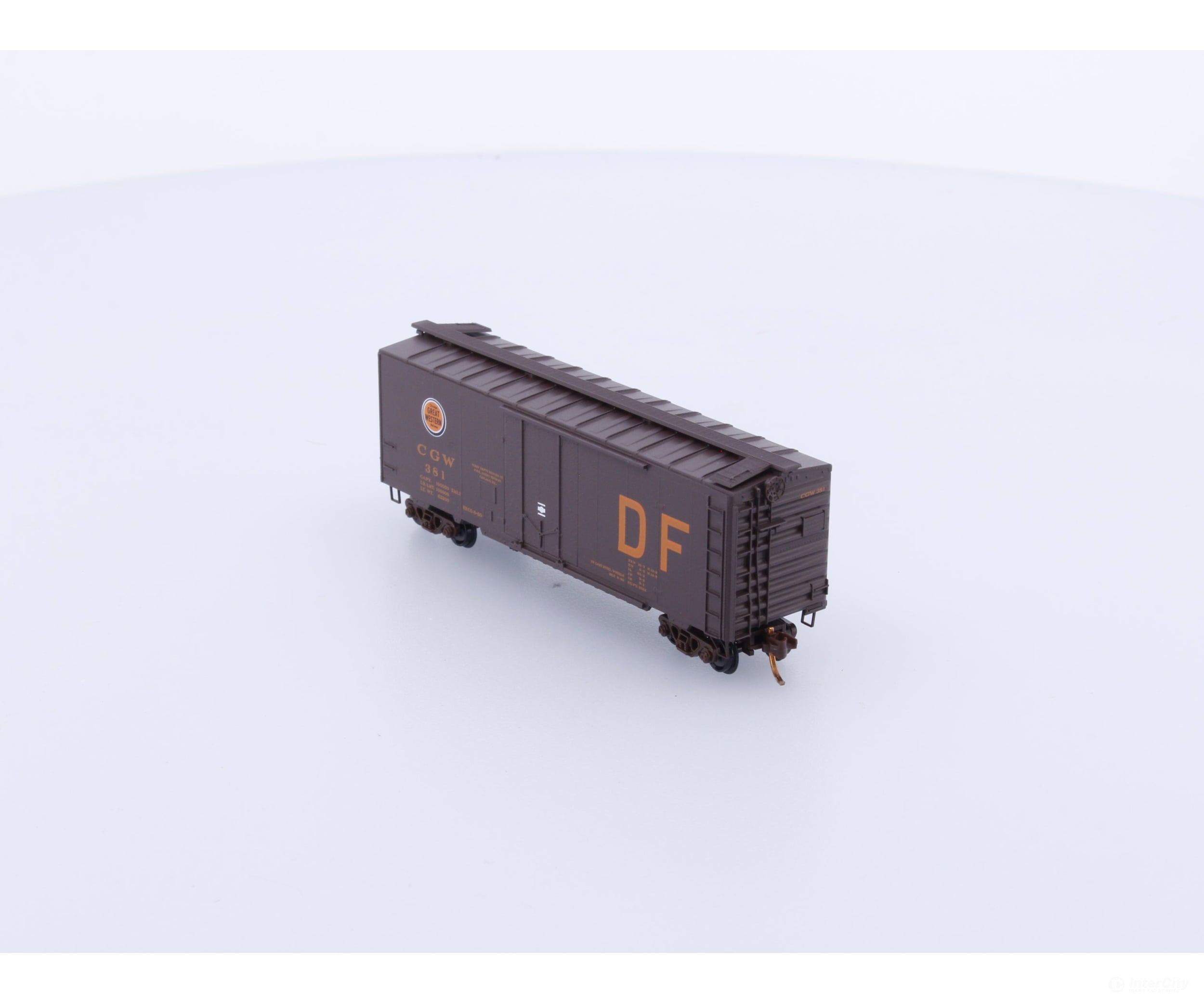 Micro Trains 02100430 N Boxcar 40’ Steel Plug Door Chicago Great Western (CGW) 381 Freight Cars