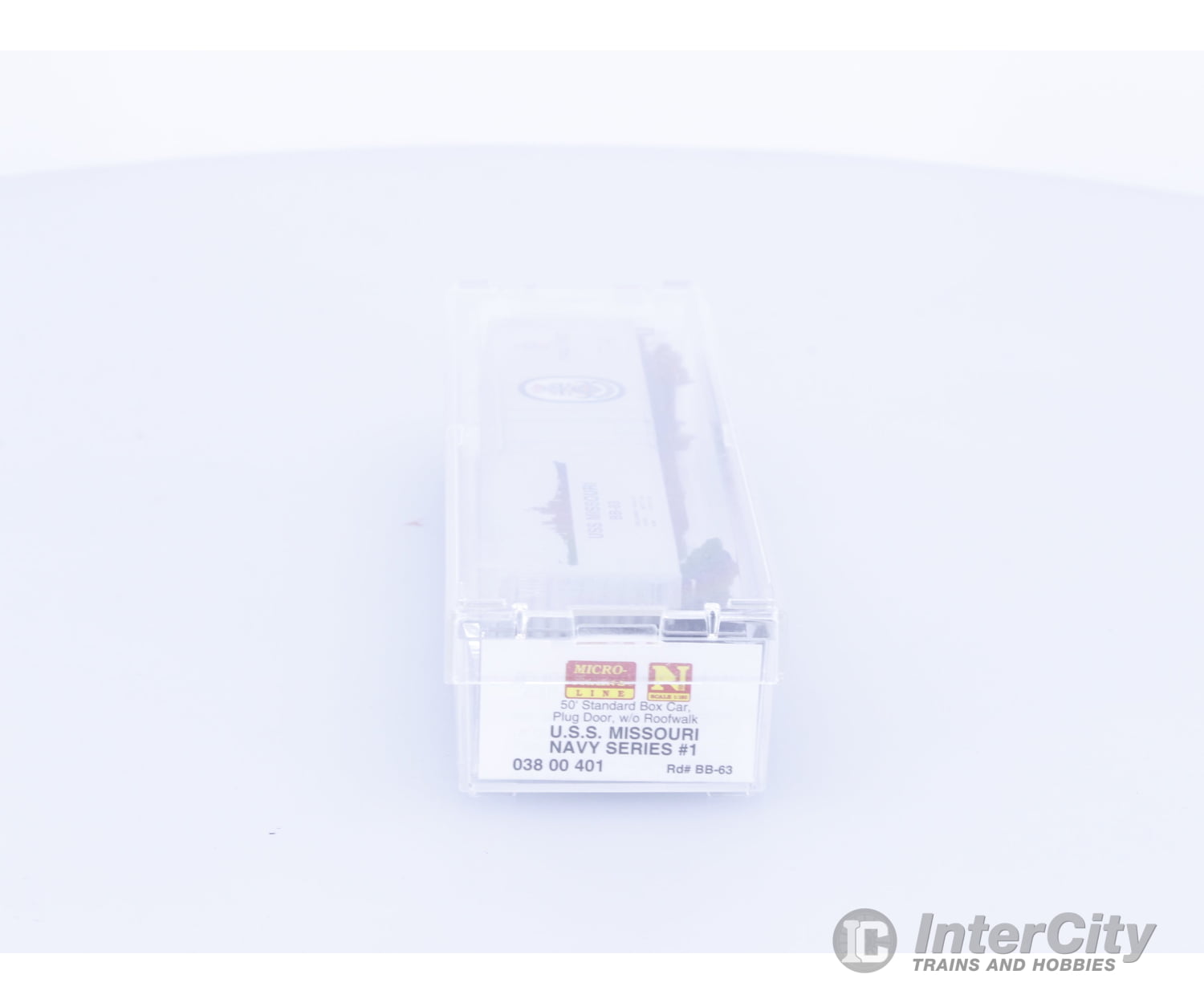 Micro Trains 03800401 N 50’ Standard Plug Door Boxcar USS Missouri Navy Series #1 BB-63 Freight Cars