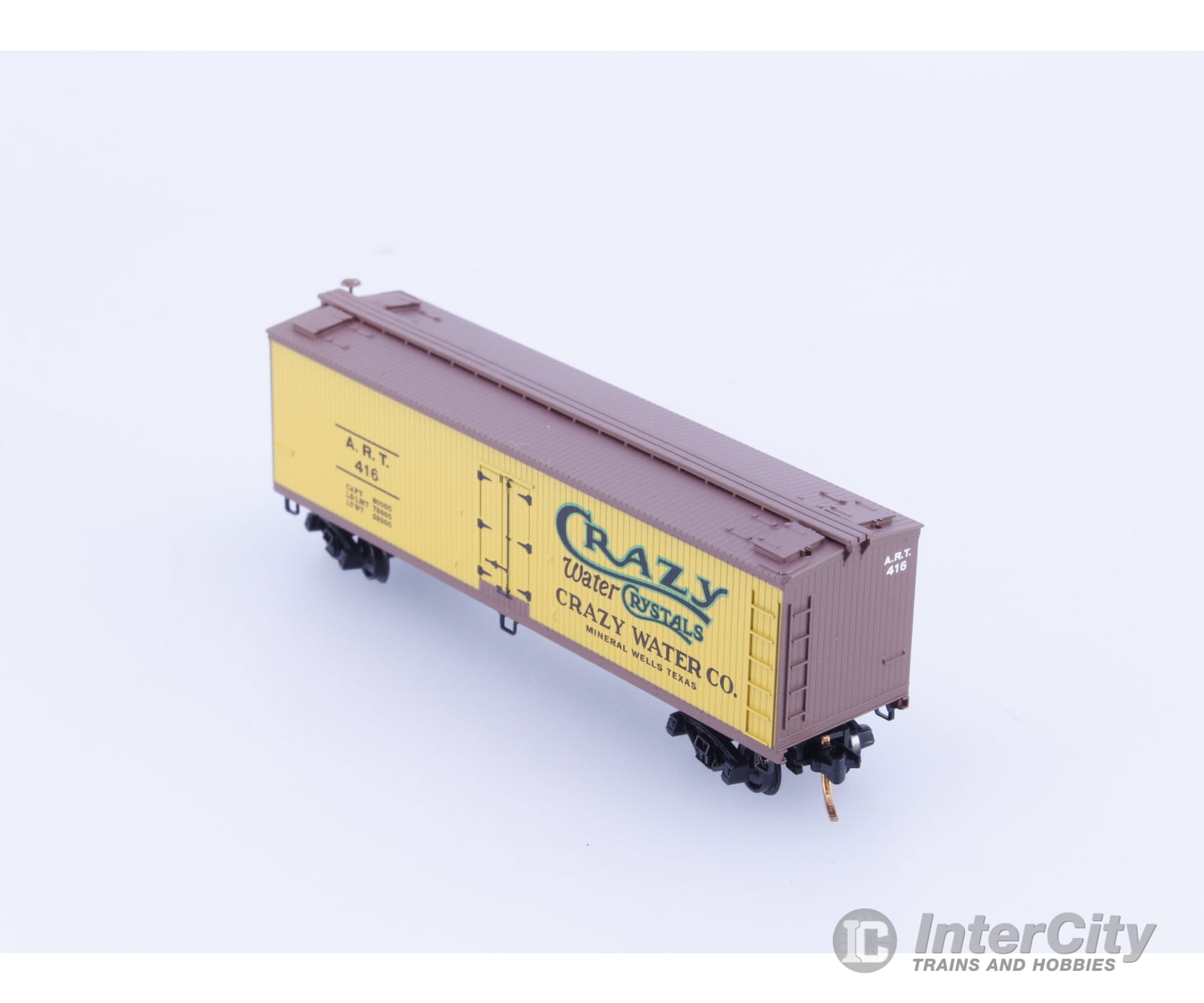 Micro Trains 04900230 N 40’ Double Sheathed Wood Reefer Crazy Water Crystals (ART) 416 Freight Cars