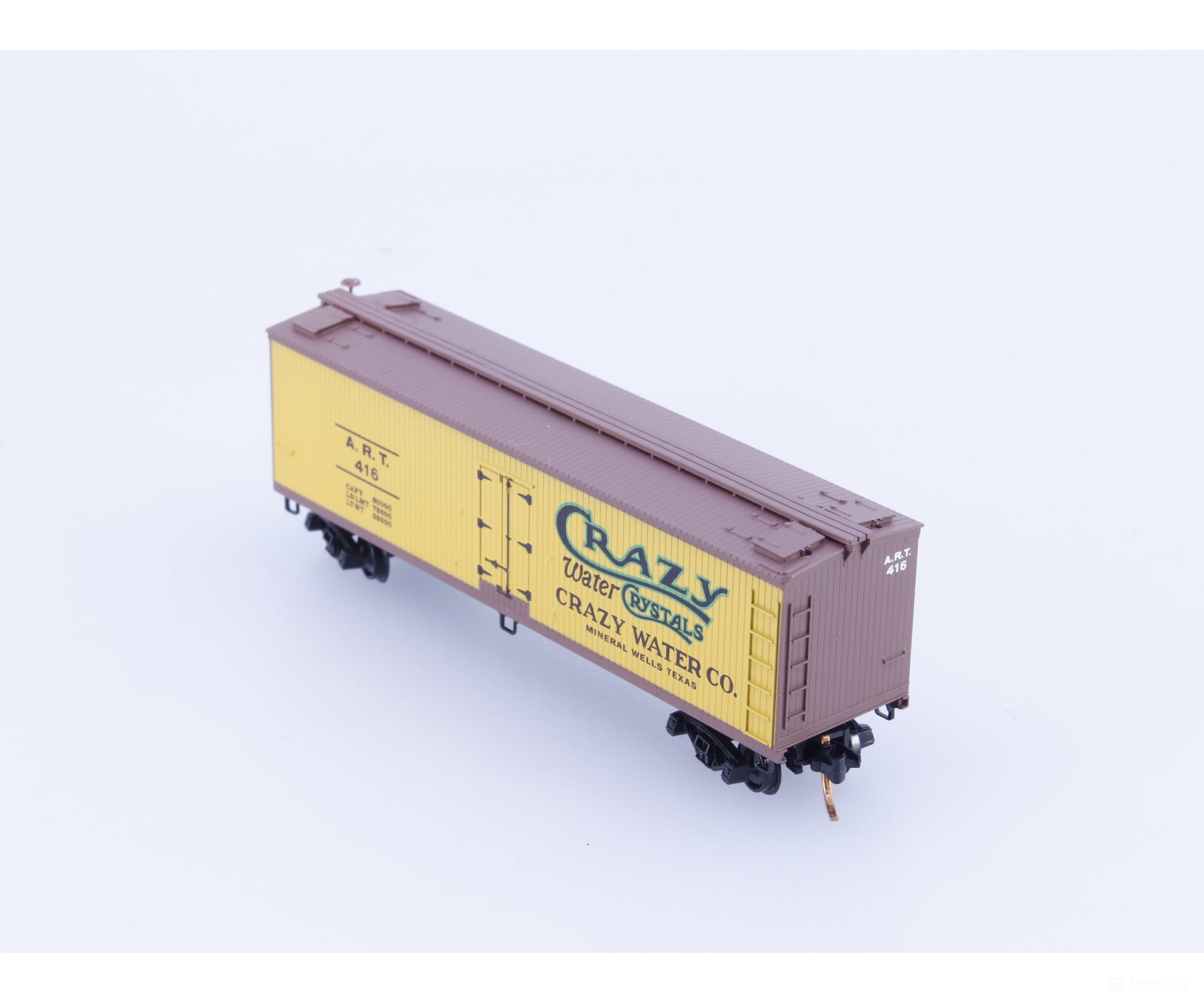 Micro Trains 04900230 N 40’ Double Sheathed Wood Reefer Crazy Water Crystals (ART) 416 Freight Cars