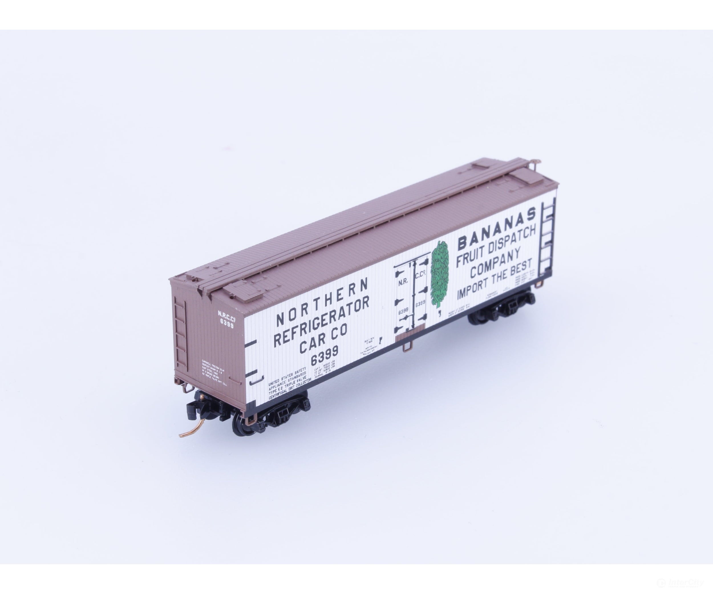 Micro Trains 04900780 N 40’ Double Sheathed Wood Reefer Northern Refrigerator Car Company (NRCC) 6399 Freight Cars