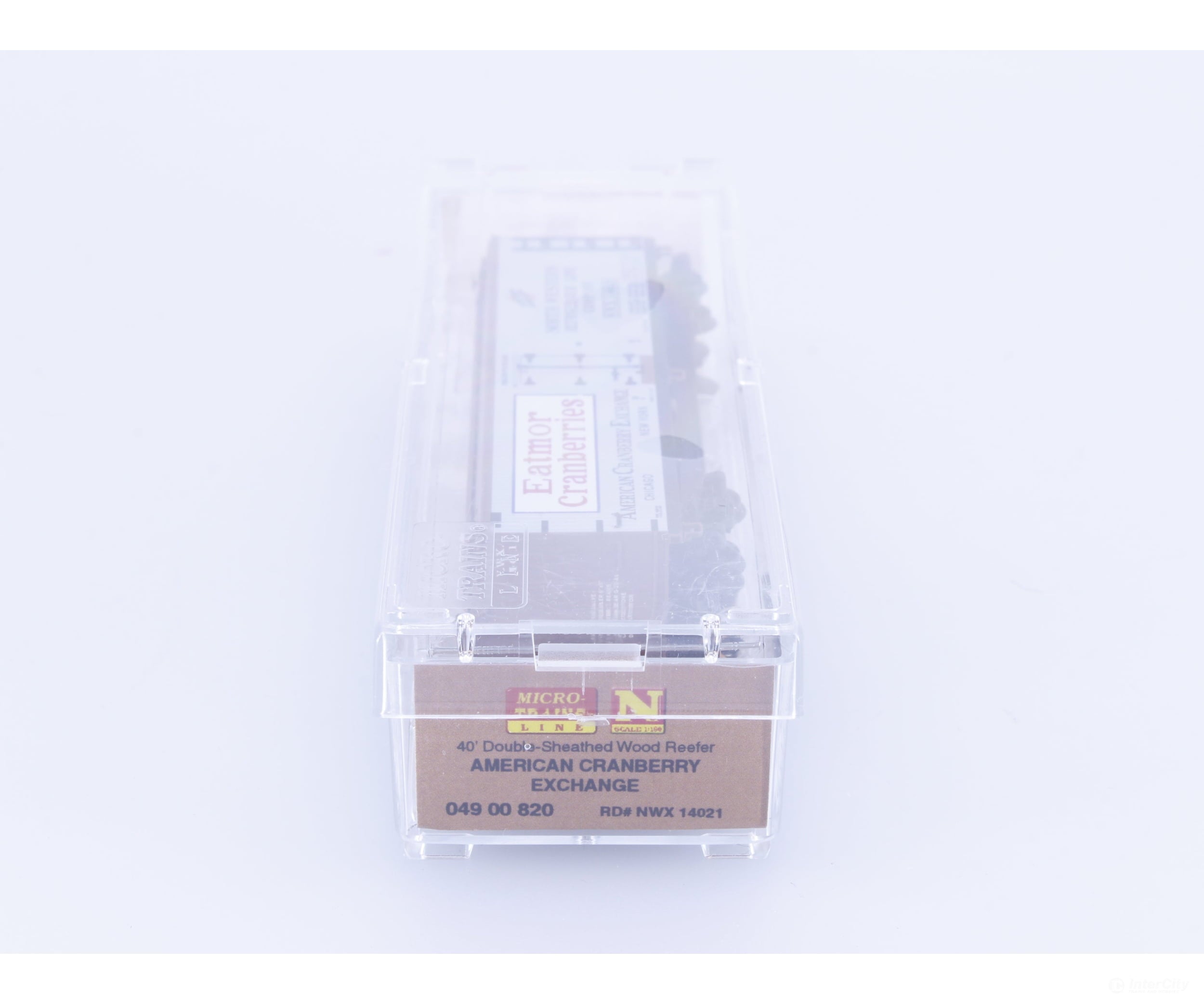 Micro Trains 04900820 N 40’ Double Sheathed Wood Reefer American Cranberry Exchange (NWX) 14021 Freight Cars