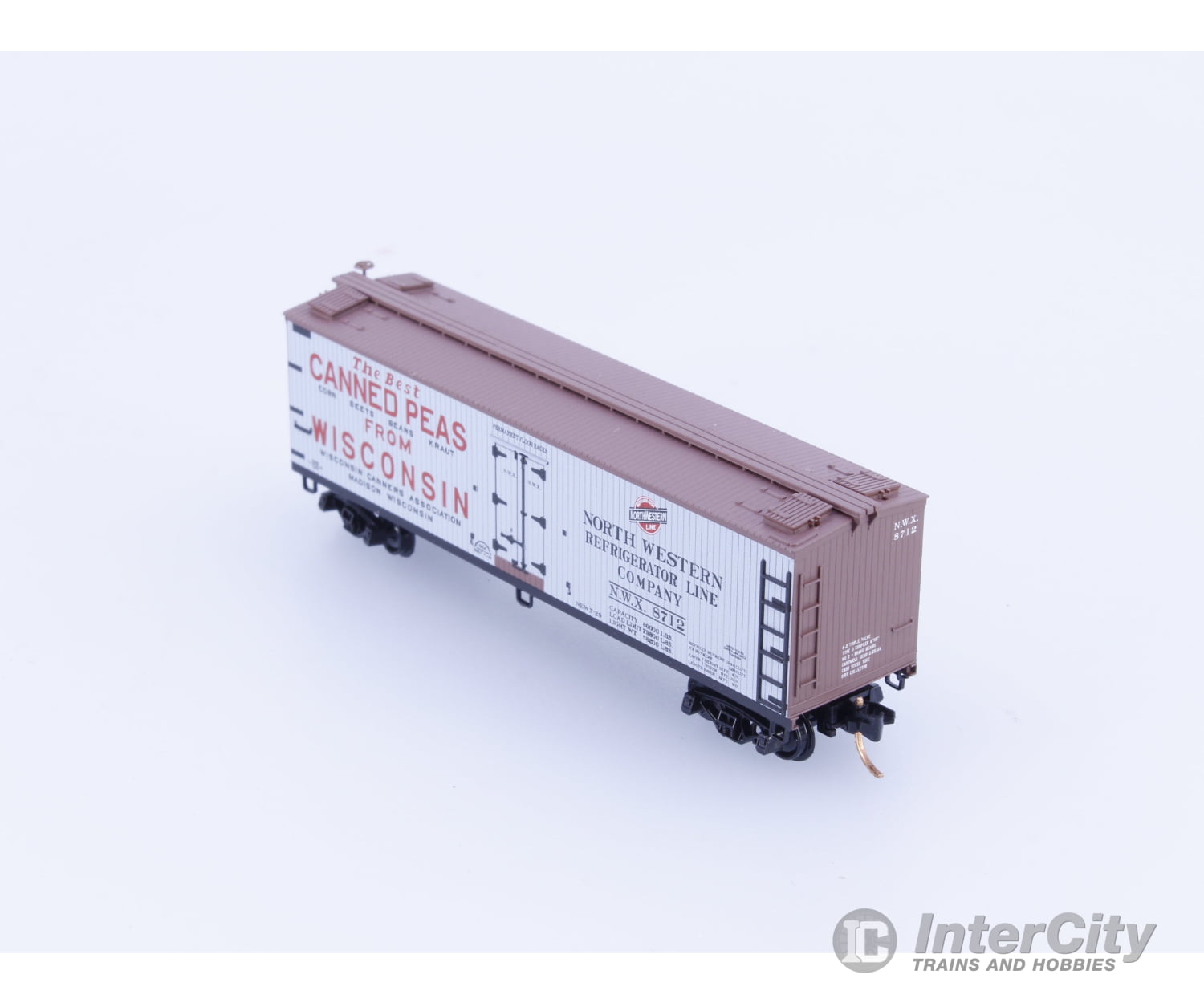 Micro Trains 04900840 N 40’ Double Sheathed Wood Reefer Wisconsin Canners Association (NWX) 8712 Freight Cars