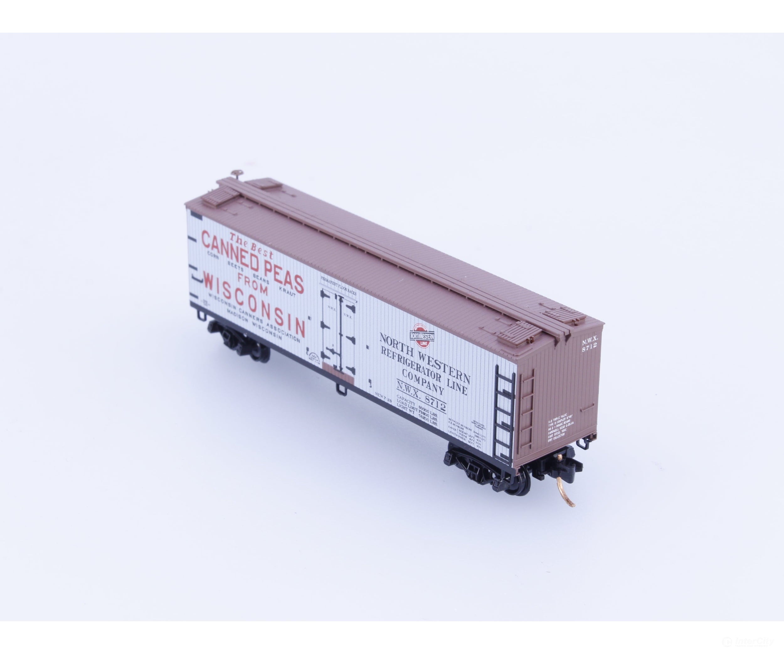 Micro Trains 04900840 N 40’ Double Sheathed Wood Reefer Wisconsin Canners Association (NWX) 8712 Freight Cars