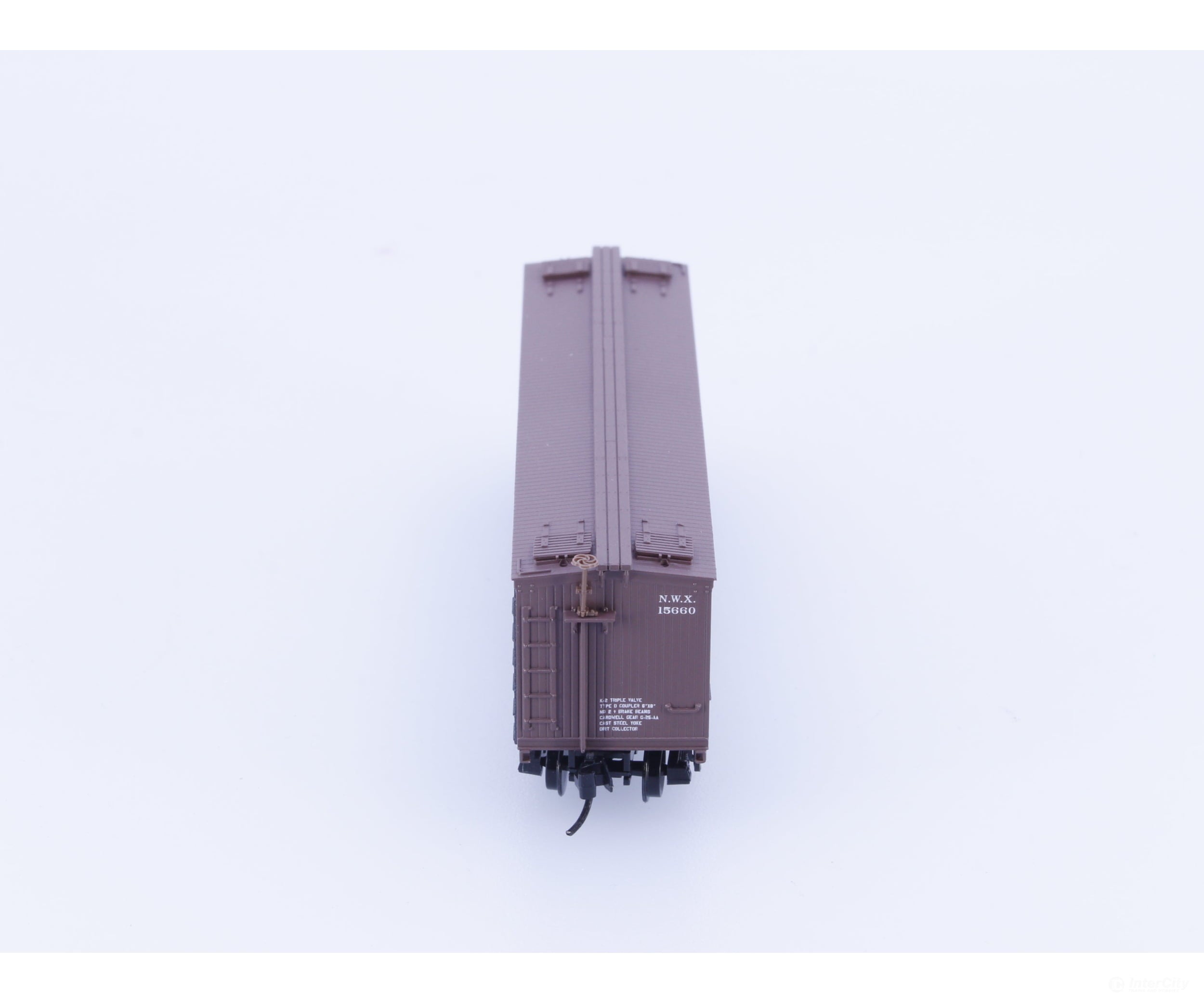 Micro Trains 04900860 N 40’ Double Sheathed Wood Reefer Nash Food Products (NWX) 15660 Freight Cars