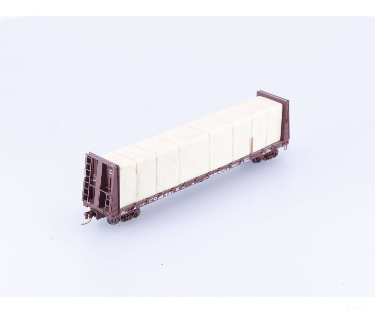 Micro Trains 054 00 151 N 61’ 8’’ Bulkhead Flat Car w/ Lumber Load Union Pacific (UP) 262148 - Freight Cars