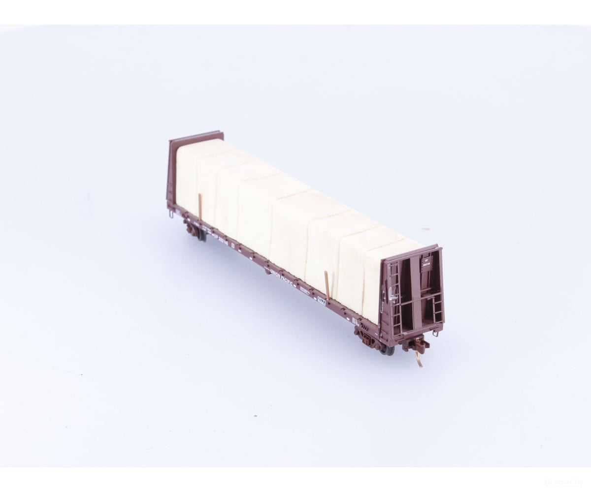 Micro Trains 054 00 151 N 61’ 8’’ Bulkhead Flat Car w/ Lumber Load Union Pacific (UP) 262148 - Freight Cars