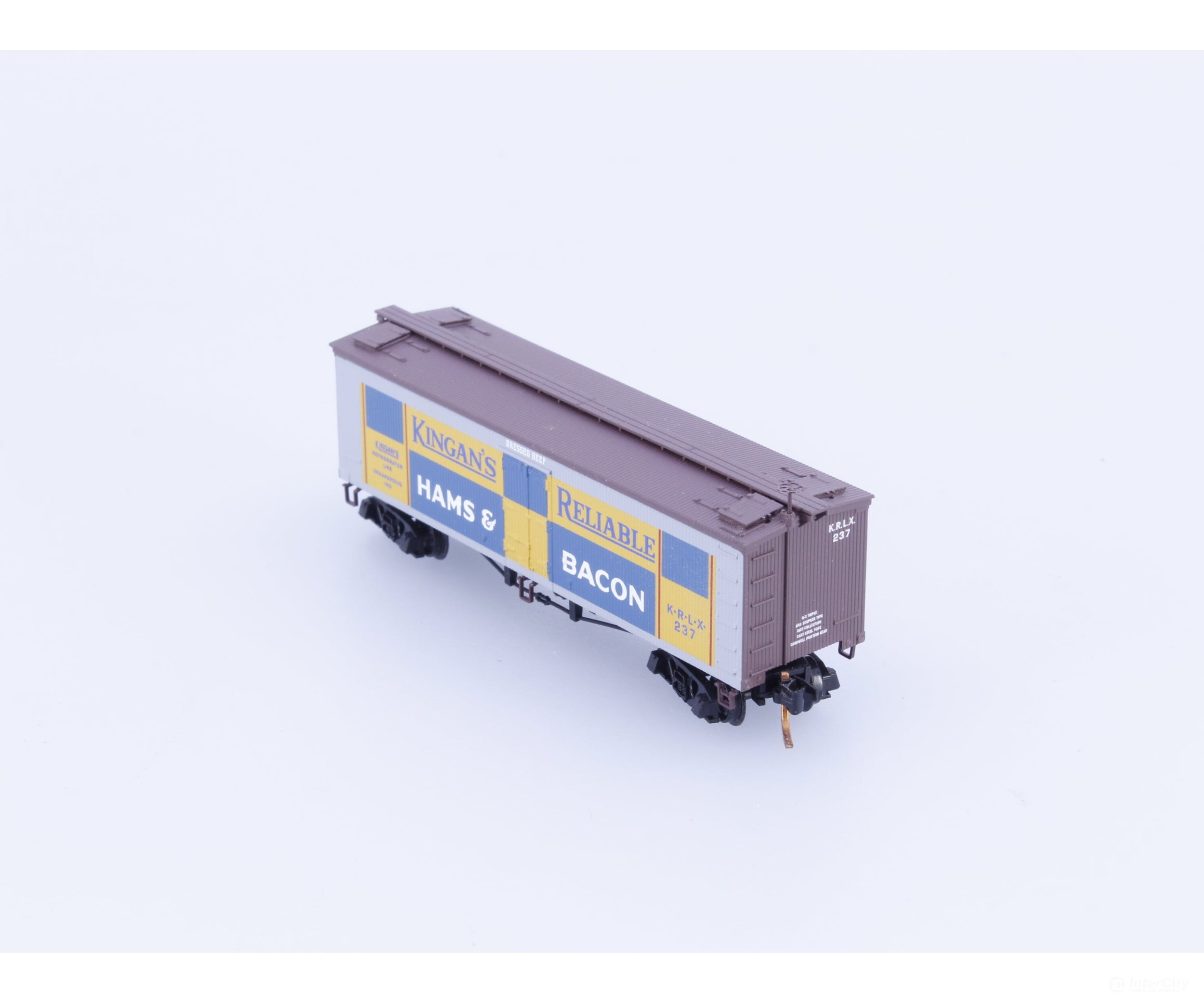 Micro Trains 05800130 N 36’ Wood Sheathed Ice Reefer with Truss Rods Kingan’s Reliable Ham and Bacon (KRLX) 237 Freight