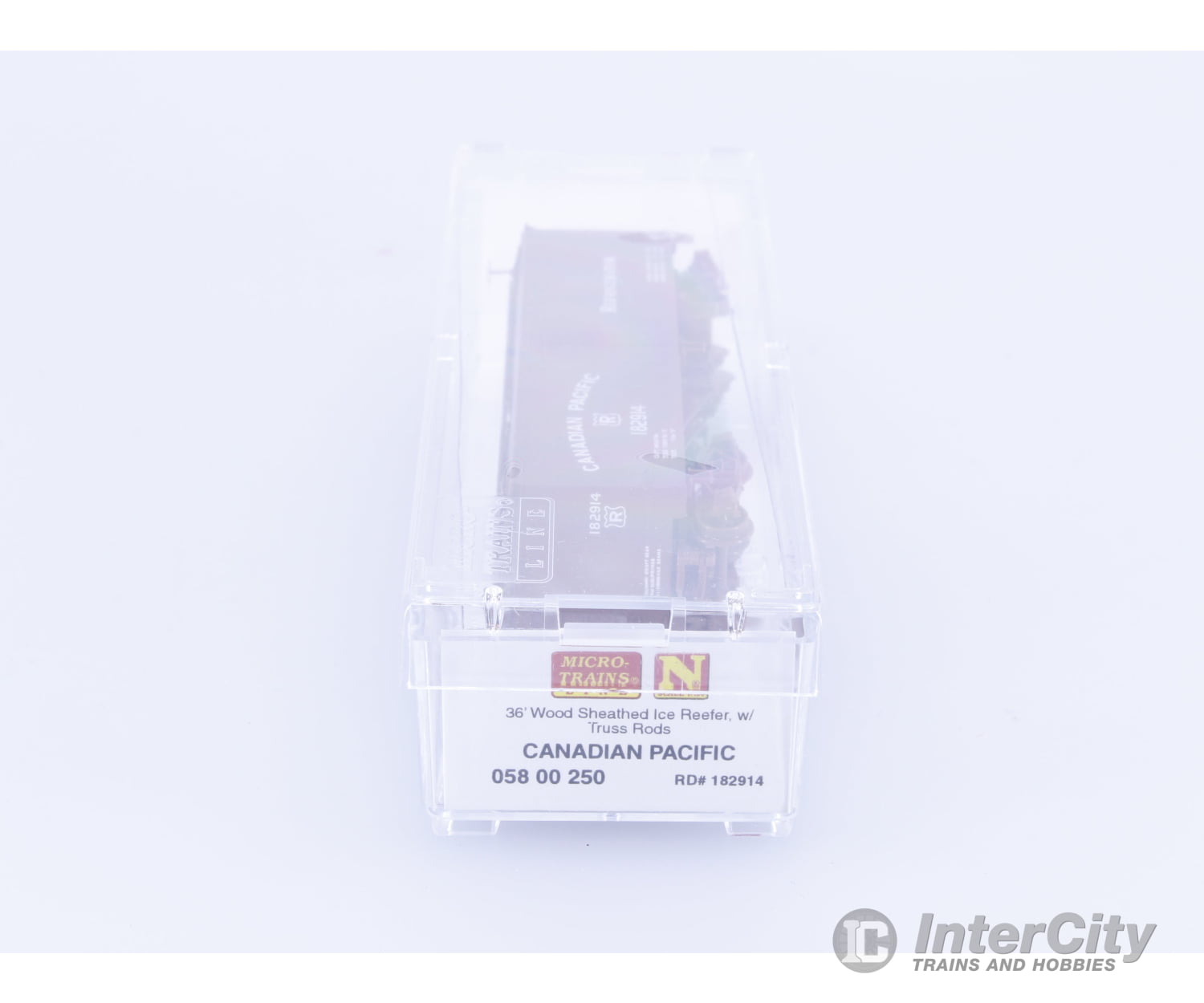 Micro Trains 05800250 N 36’ Wood Sheathed Ice Reefer with Truss Rods Canadian Pacific (CP) 182914 Freight Cars