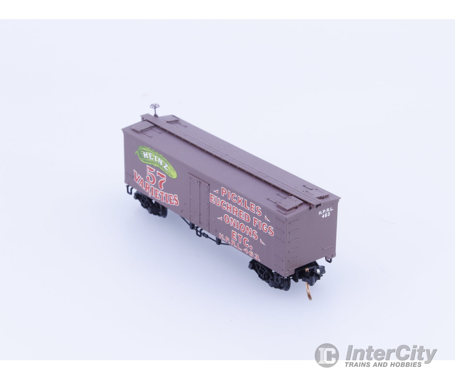 Micro Trains 05800280 N 36’ Wood Sheathed Ice Reefer with Truss Rods Pickles Euchred Figs Onions Heinz (HPRL) 463