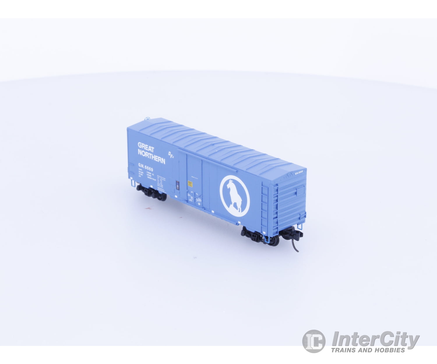 Micro Trains 07400037 N 40’ Standard Box Car Plug Door Great Northern (GN) 6669 Freight Cars