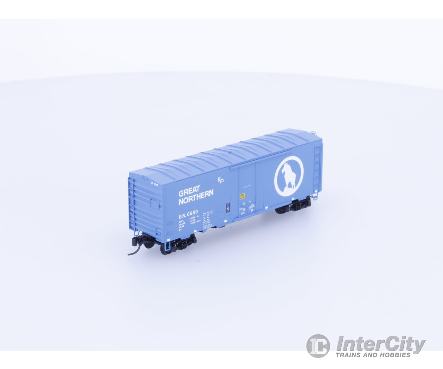 Micro Trains 07400037 N 40’ Standard Box Car Plug Door Great Northern (GN) 6669 Freight Cars