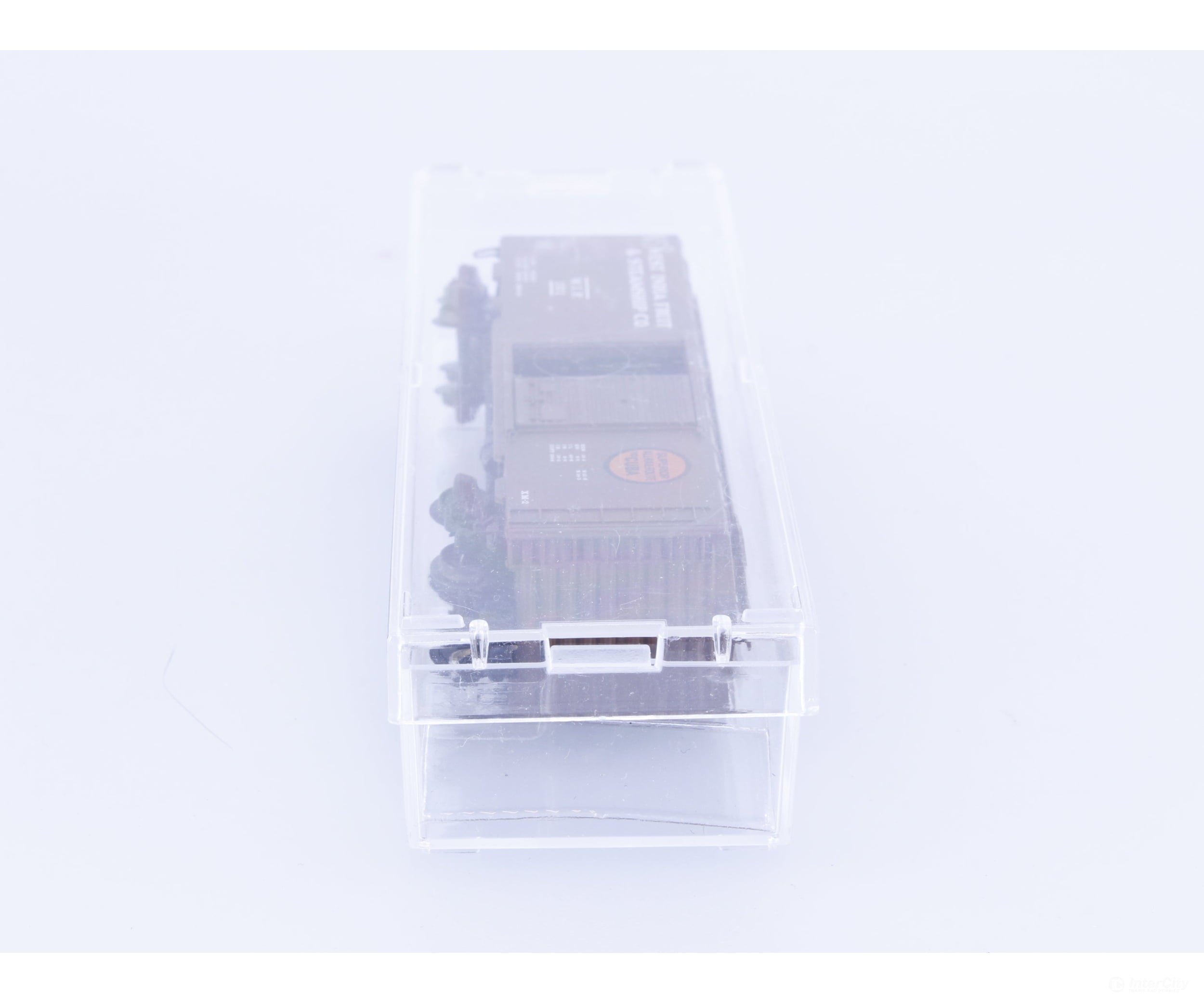 Micro Trains 101 N 40’ Single Door Boxcar West India Fruit and Steamship Co (WIF) 101 Freight Cars