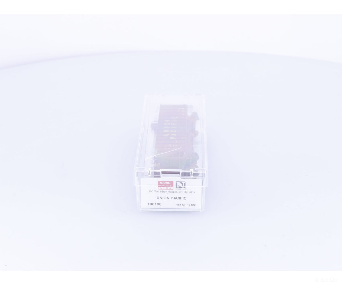 Micro Trains 108100 N 3 Bay Hopper 100 ton Rib Sides Union Pacific (UP) 18122 - Freight Cars