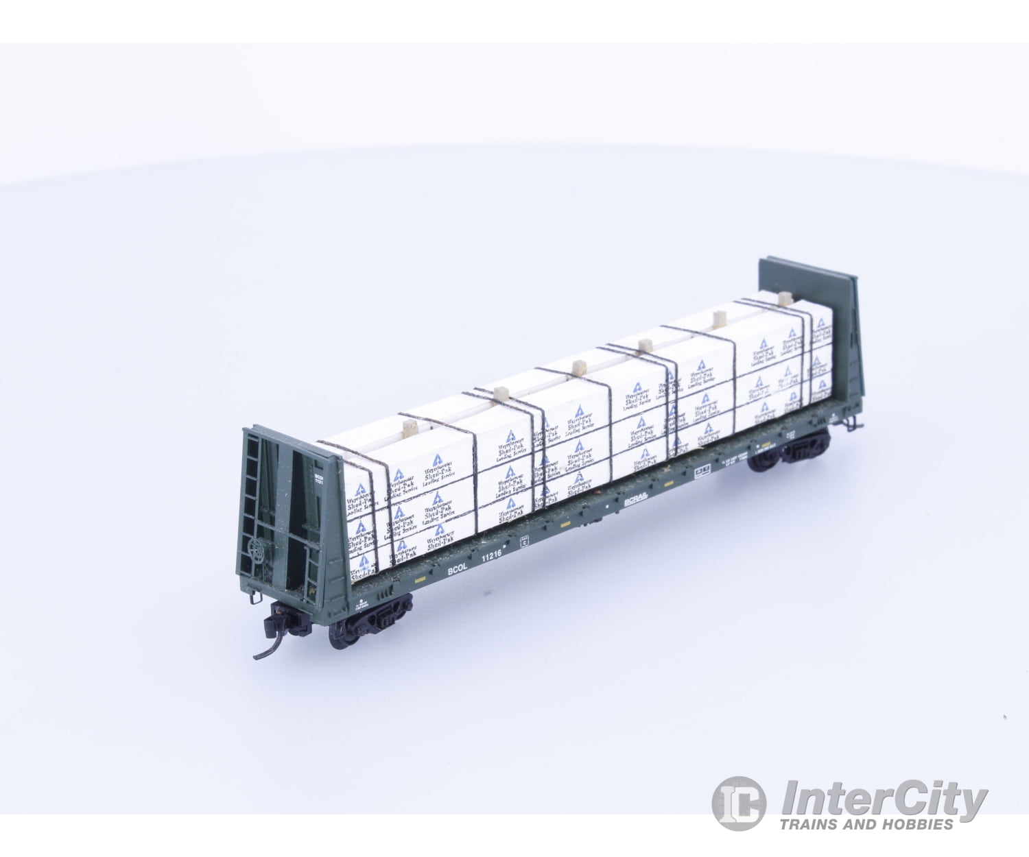 Micro Trains 11216 N Bulkhead Flatcar with Lumber Load BC Rail (BCOL) 11216 Freight Cars