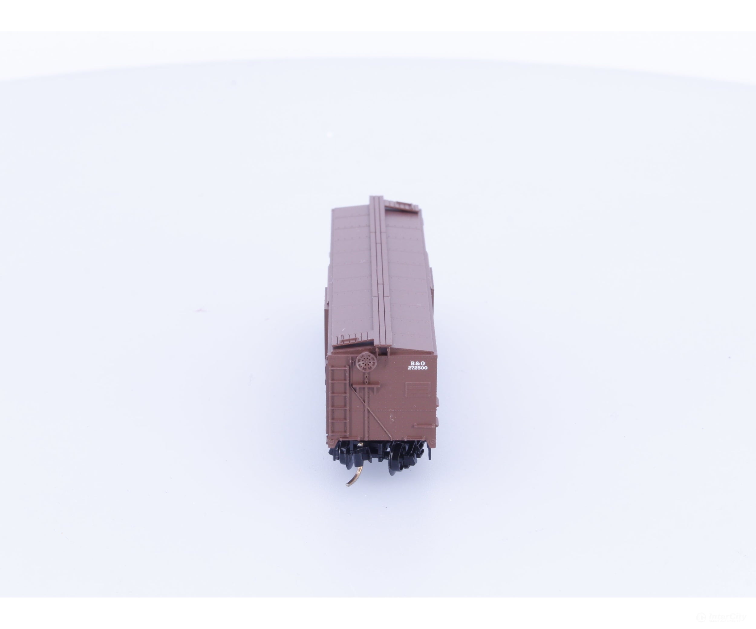 Micro Trains 120210 N 40’ USRA Single Door Steel Box Car Baltimore and Ohio (BO) 272500 - Freight Cars