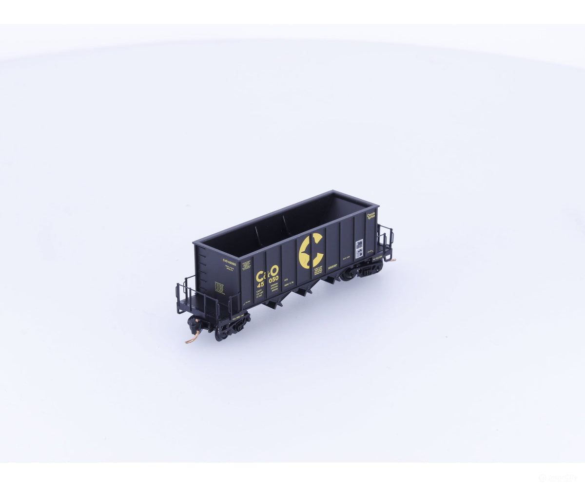 Micro Trains 12500051 N Open Hopper 3-Bay Ortner Rapid Discharge Chesapeake & Ohio C&O Chesapeake and Ohio (CO) 45050